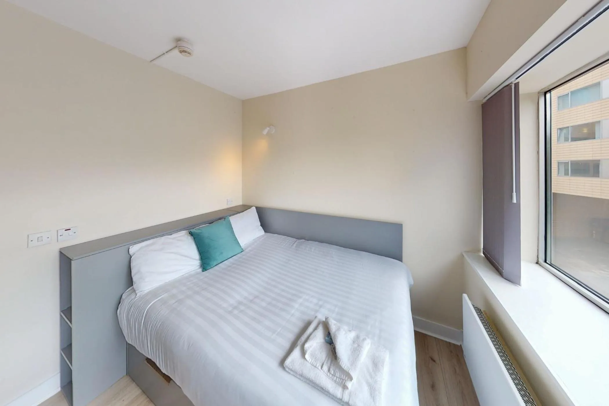 Bed in Victoria Mills - UCC Summer Beds