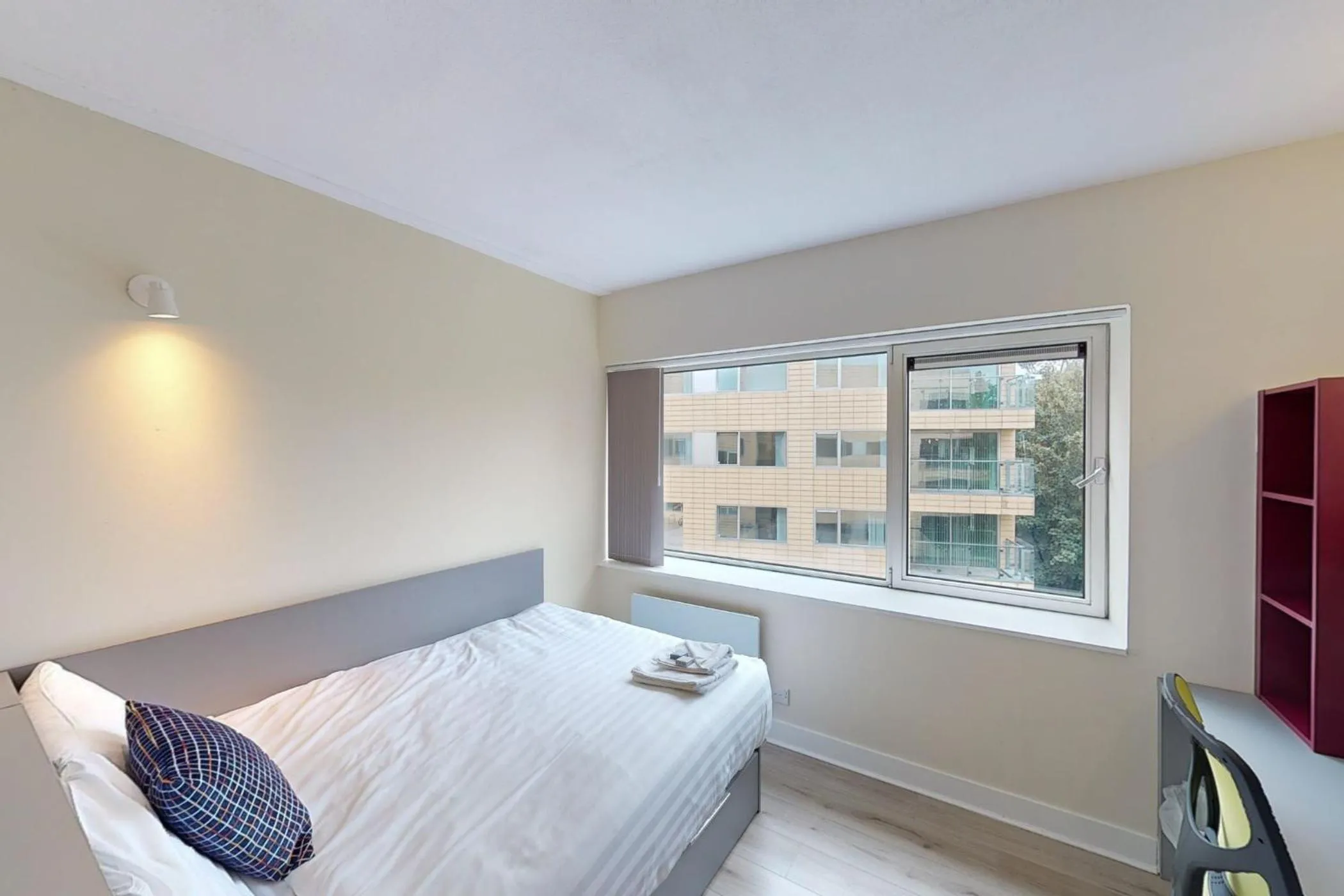Bed in Victoria Mills - UCC Summer Beds