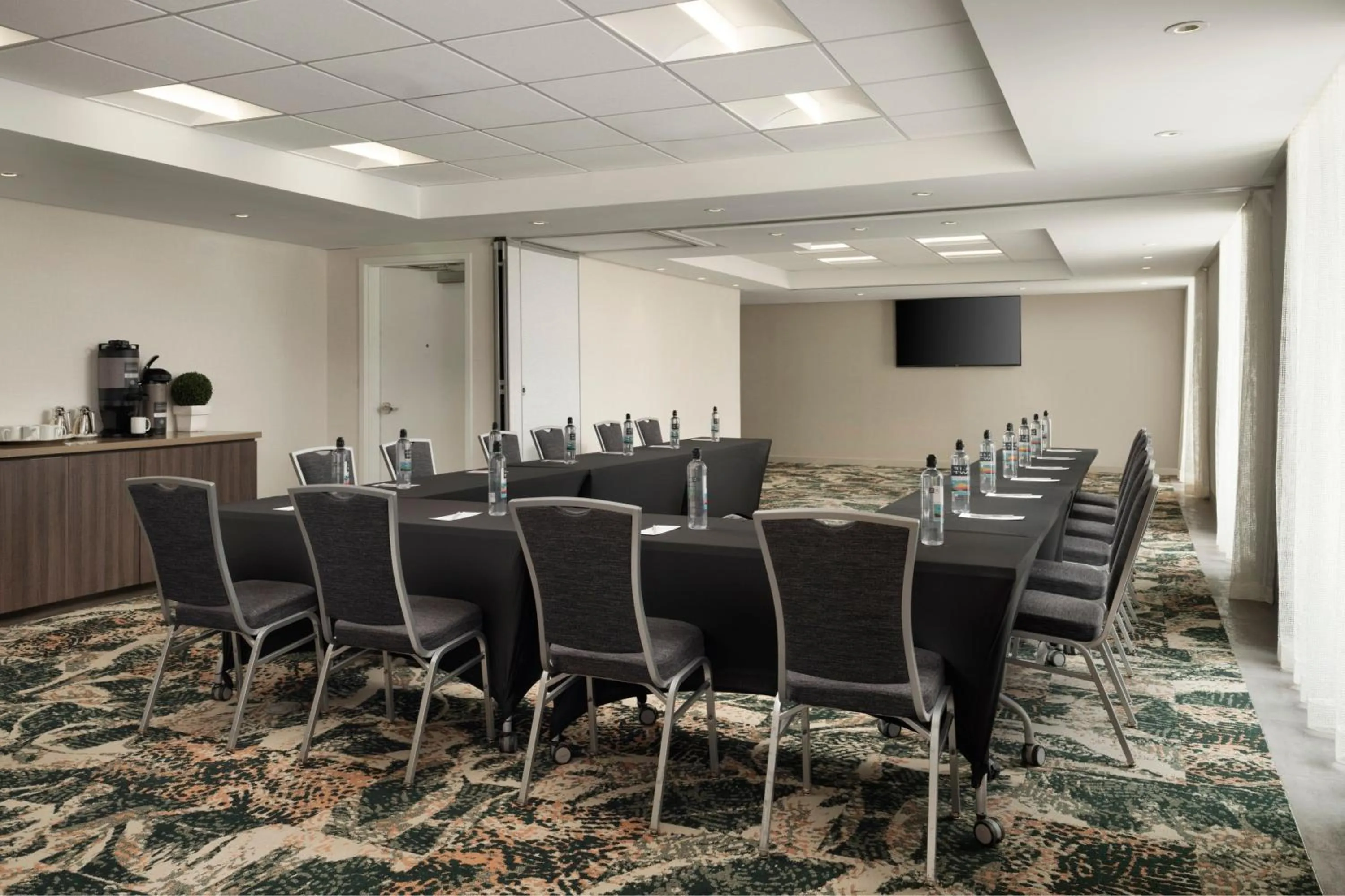 Meeting/conference room in Residence Inn by Marriott Miami Beach Surfside