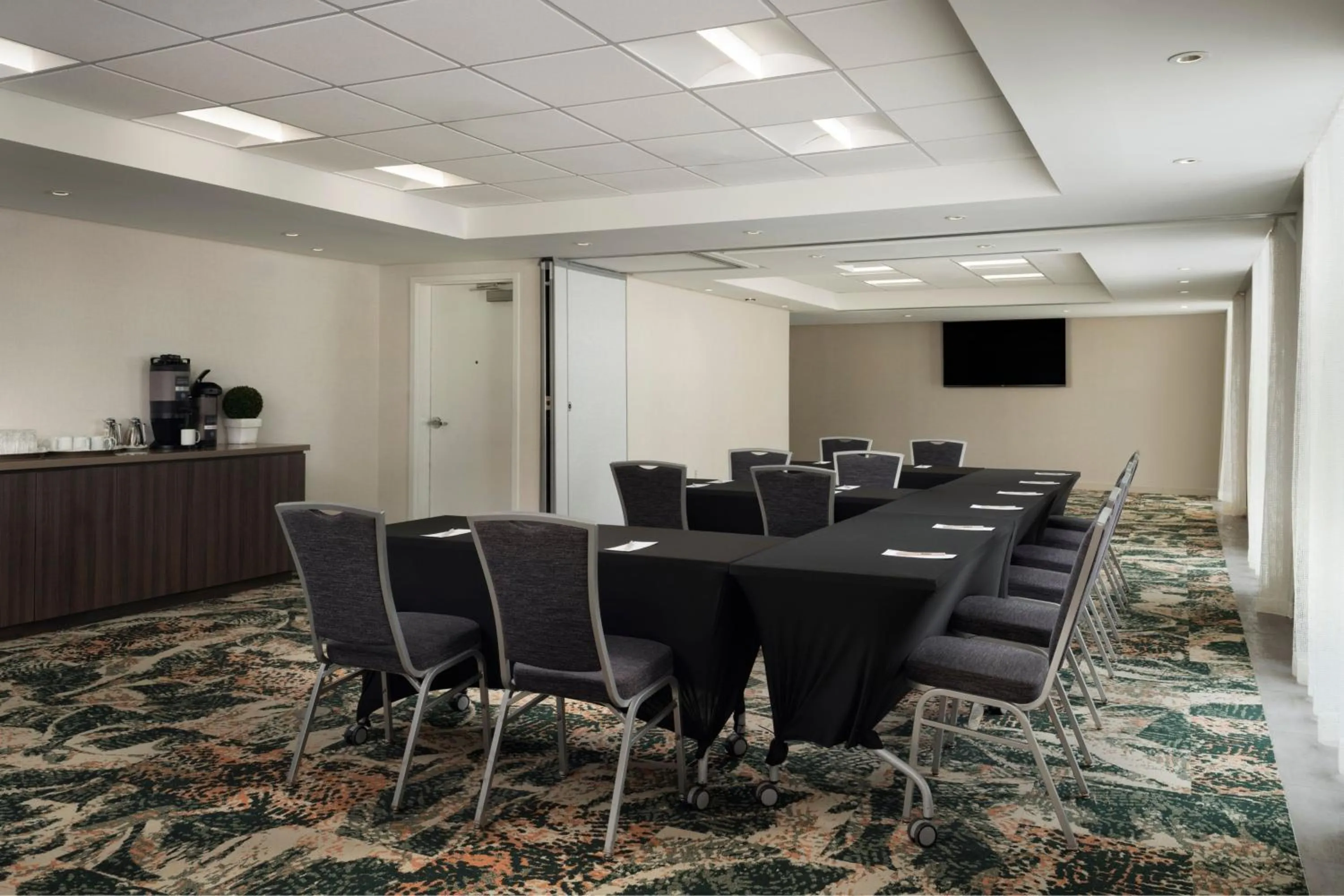 Meeting/conference room in Residence Inn by Marriott Miami Beach Surfside