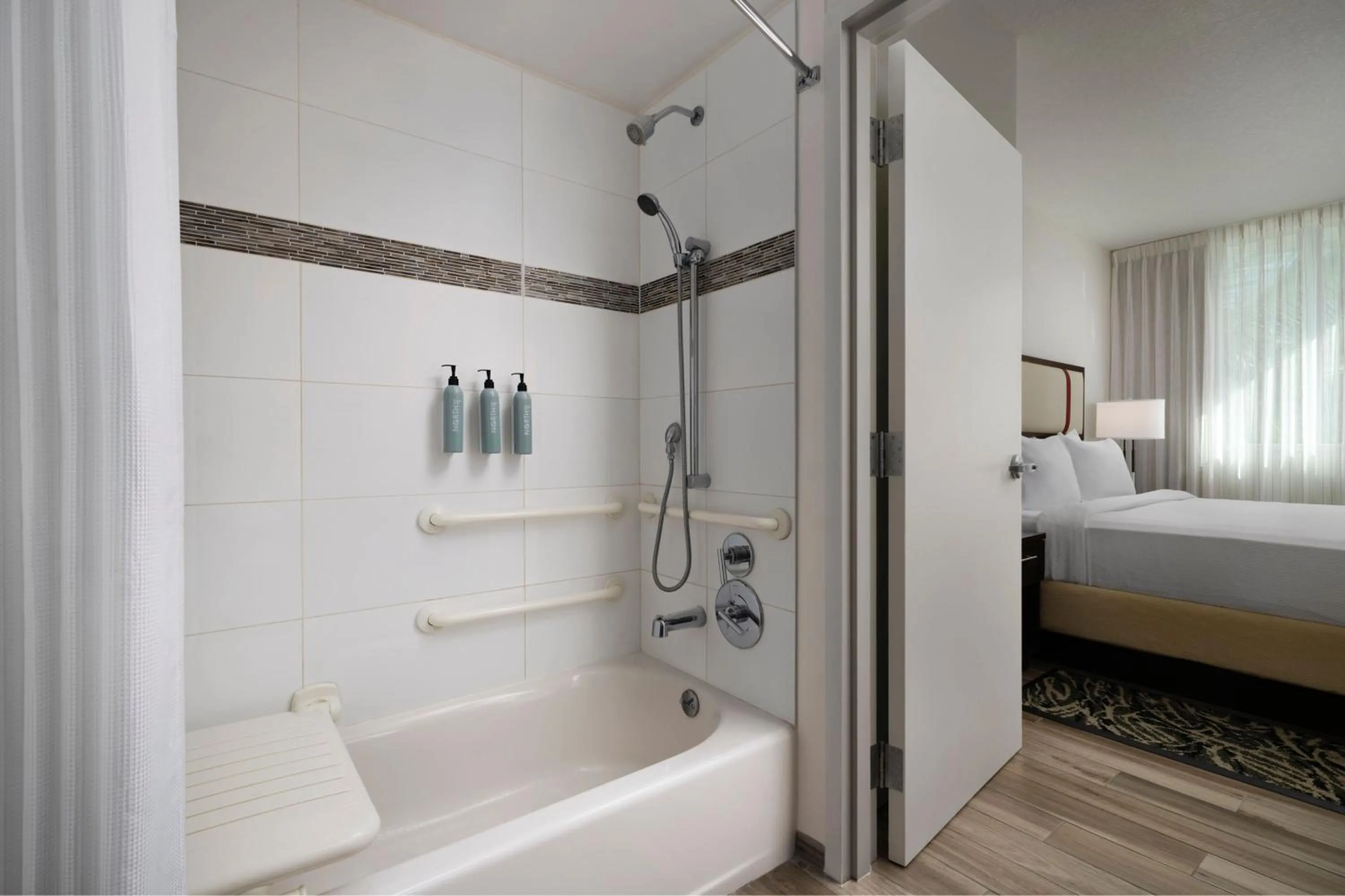 Bathroom, Bed in Residence Inn by Marriott Miami Beach Surfside