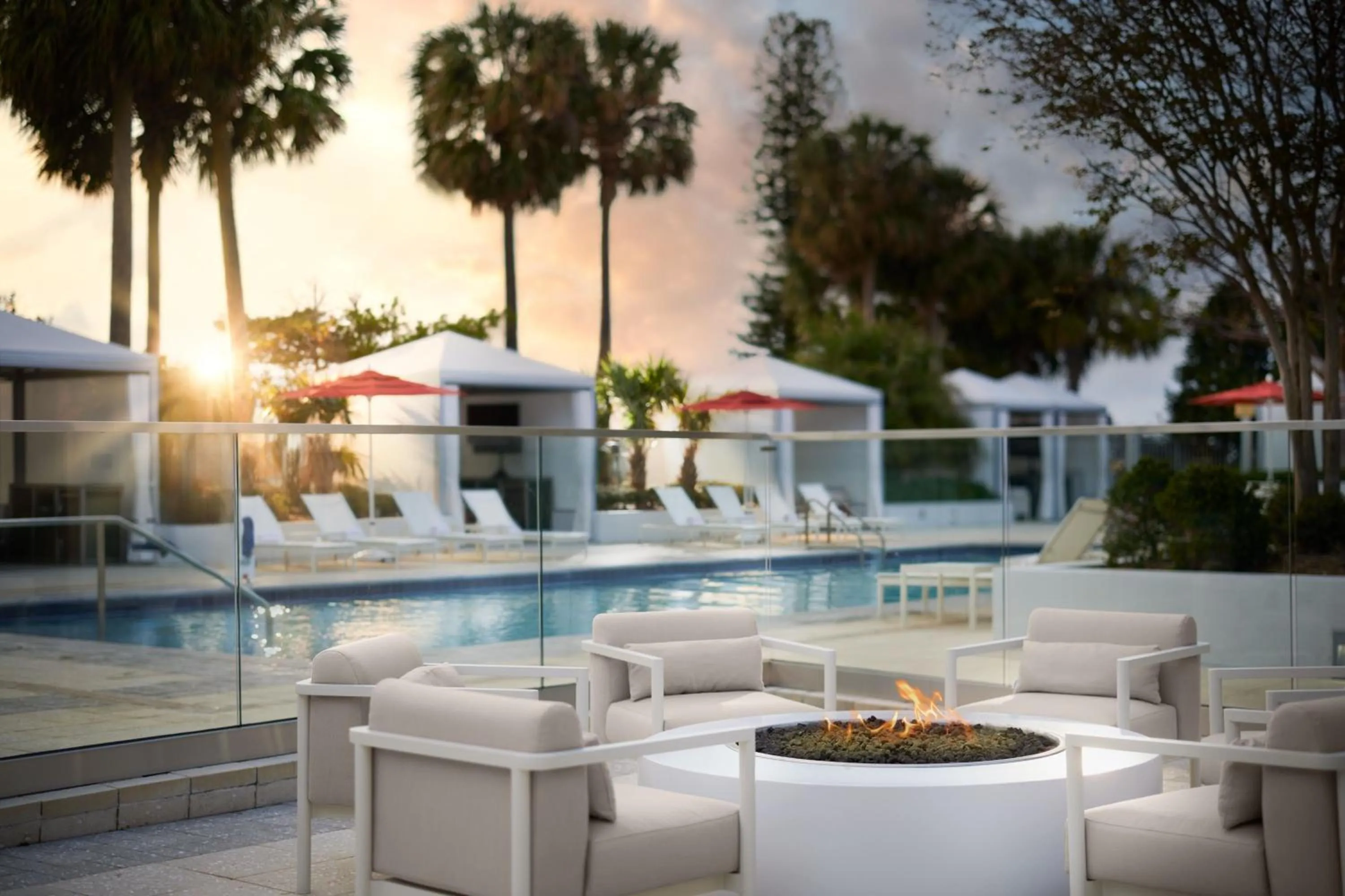 Swimming pool in Residence Inn by Marriott Miami Beach Surfside