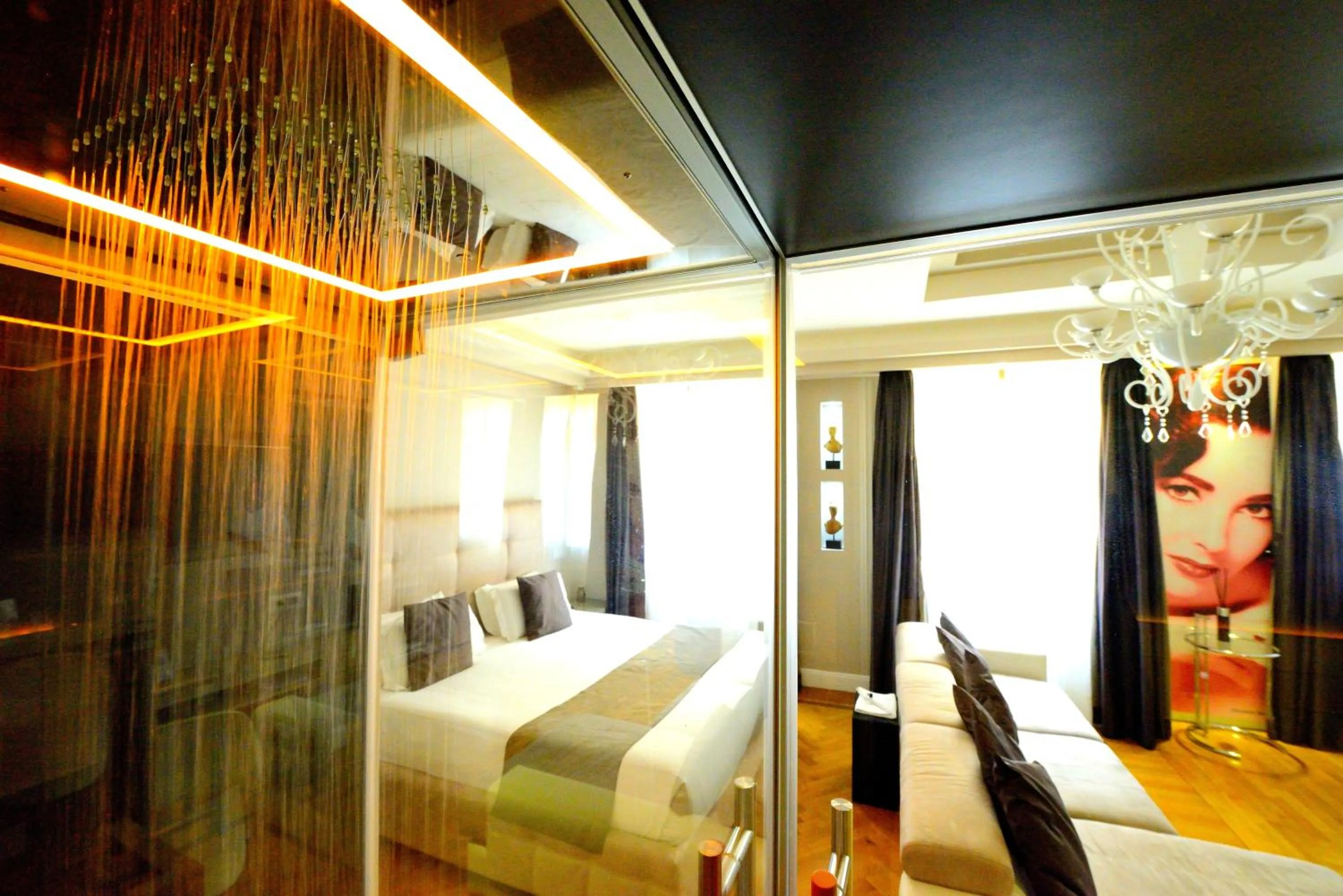 Sauna, Bed in Terrazza Marco Antonio Luxury Suite