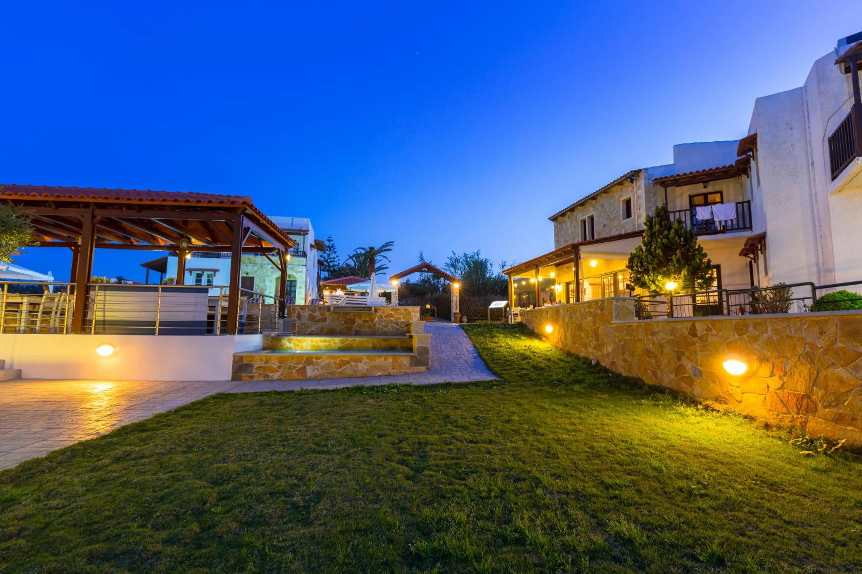 Night in Ledra Maleme Hotel