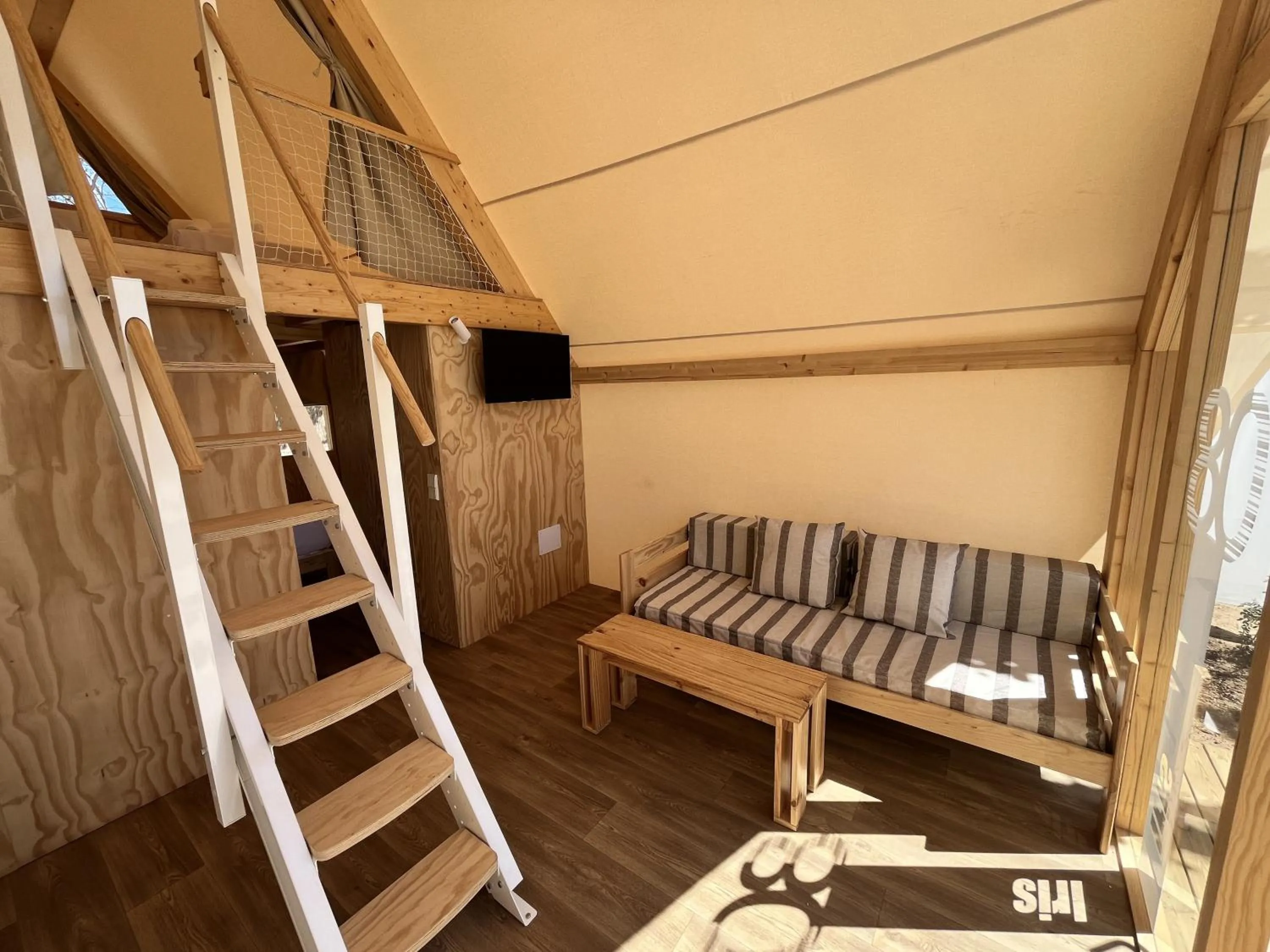 bunk bed, Bed in Tamarit Beach Resort