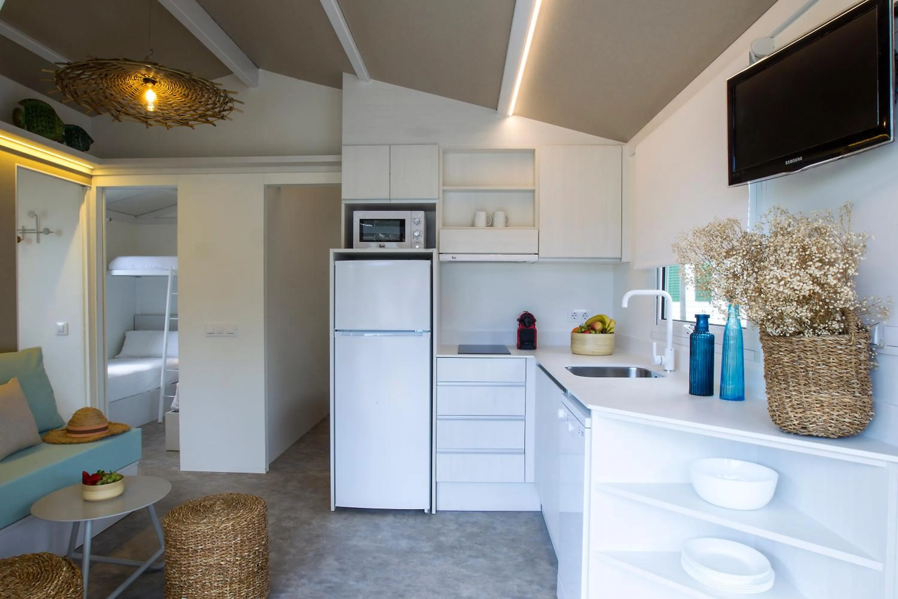 Kitchen or kitchenette in Tamarit Beach Resort