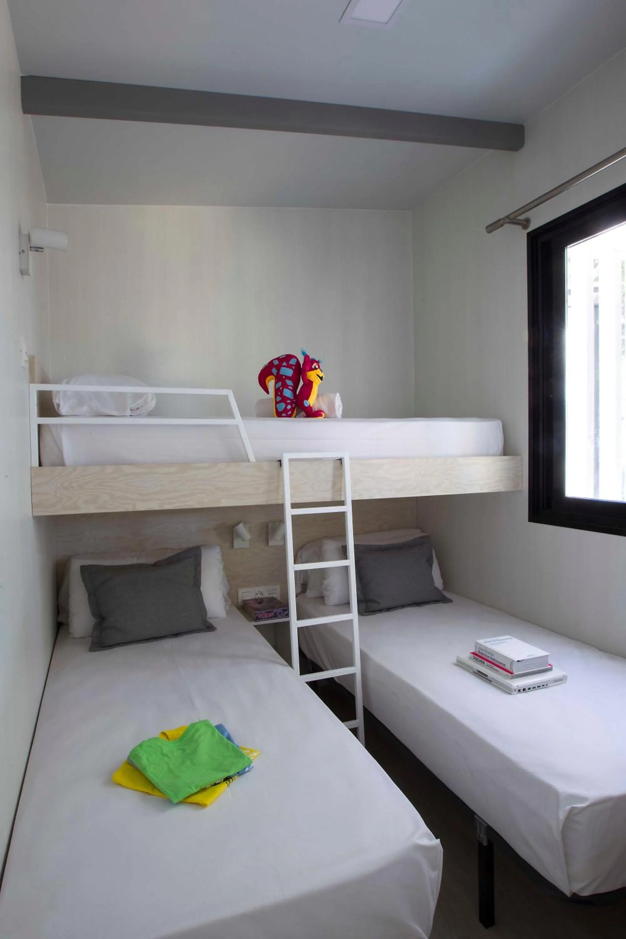 bunk bed, Bed in Tamarit Beach Resort