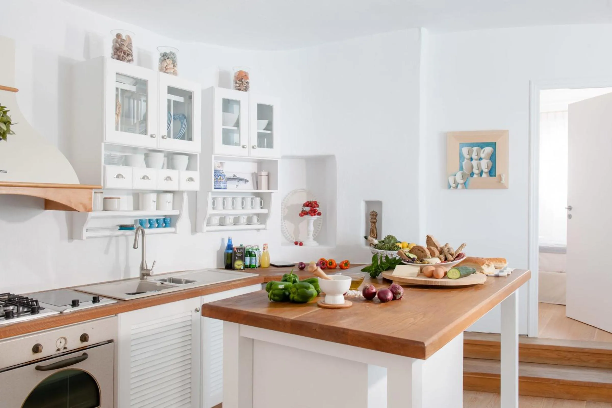 Coffee/tea facilities in Ode Villa Oia Caldera & Sunset View