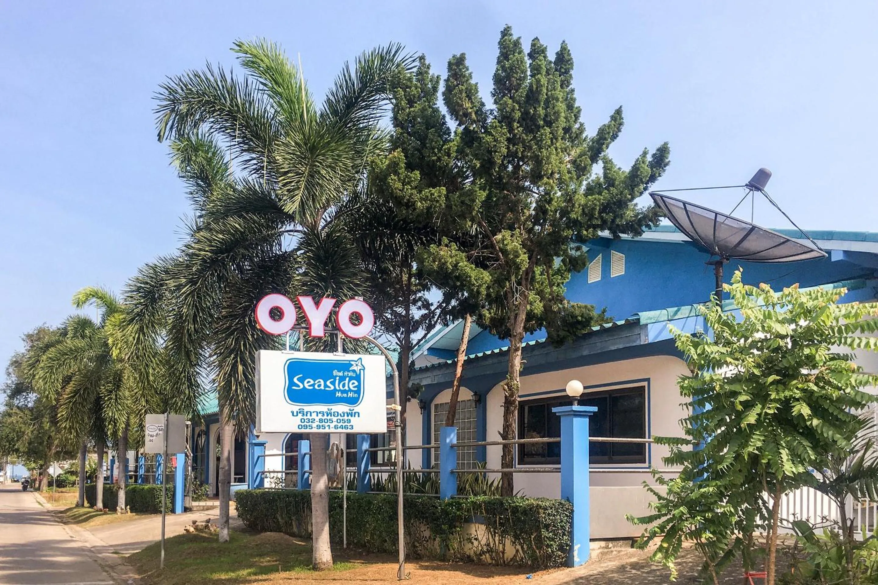 Facade/entrance in Seaside Hua Hin