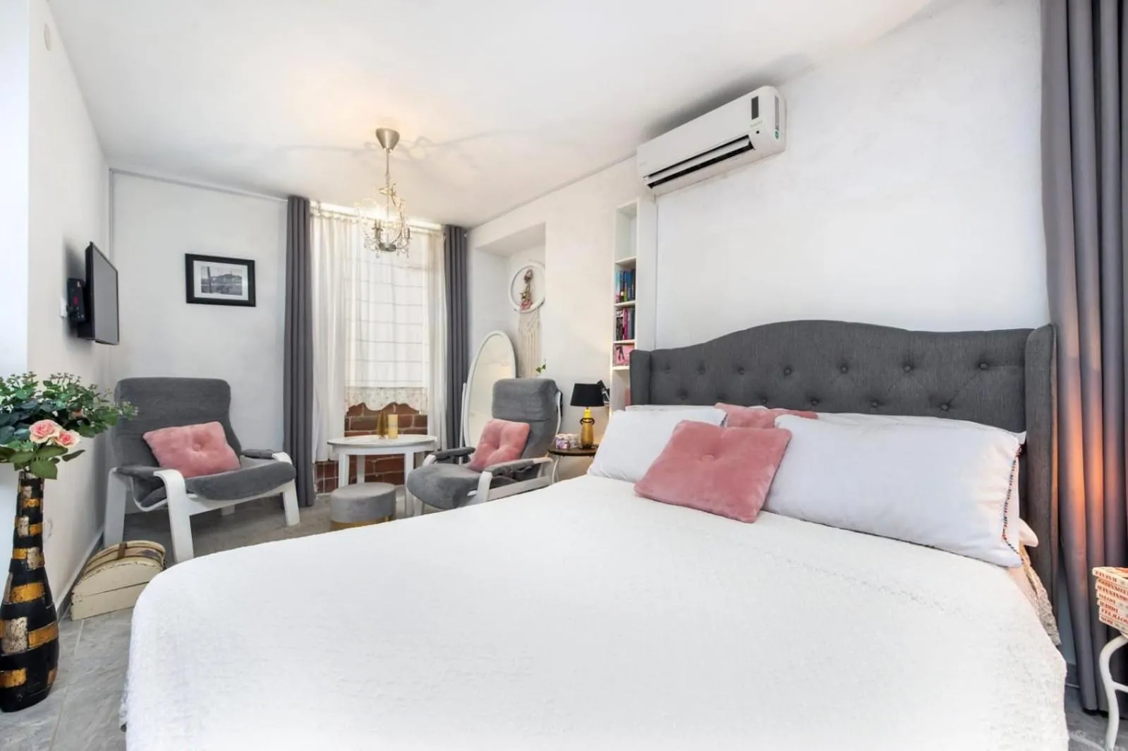 Bed in Apartments Casa Ivona