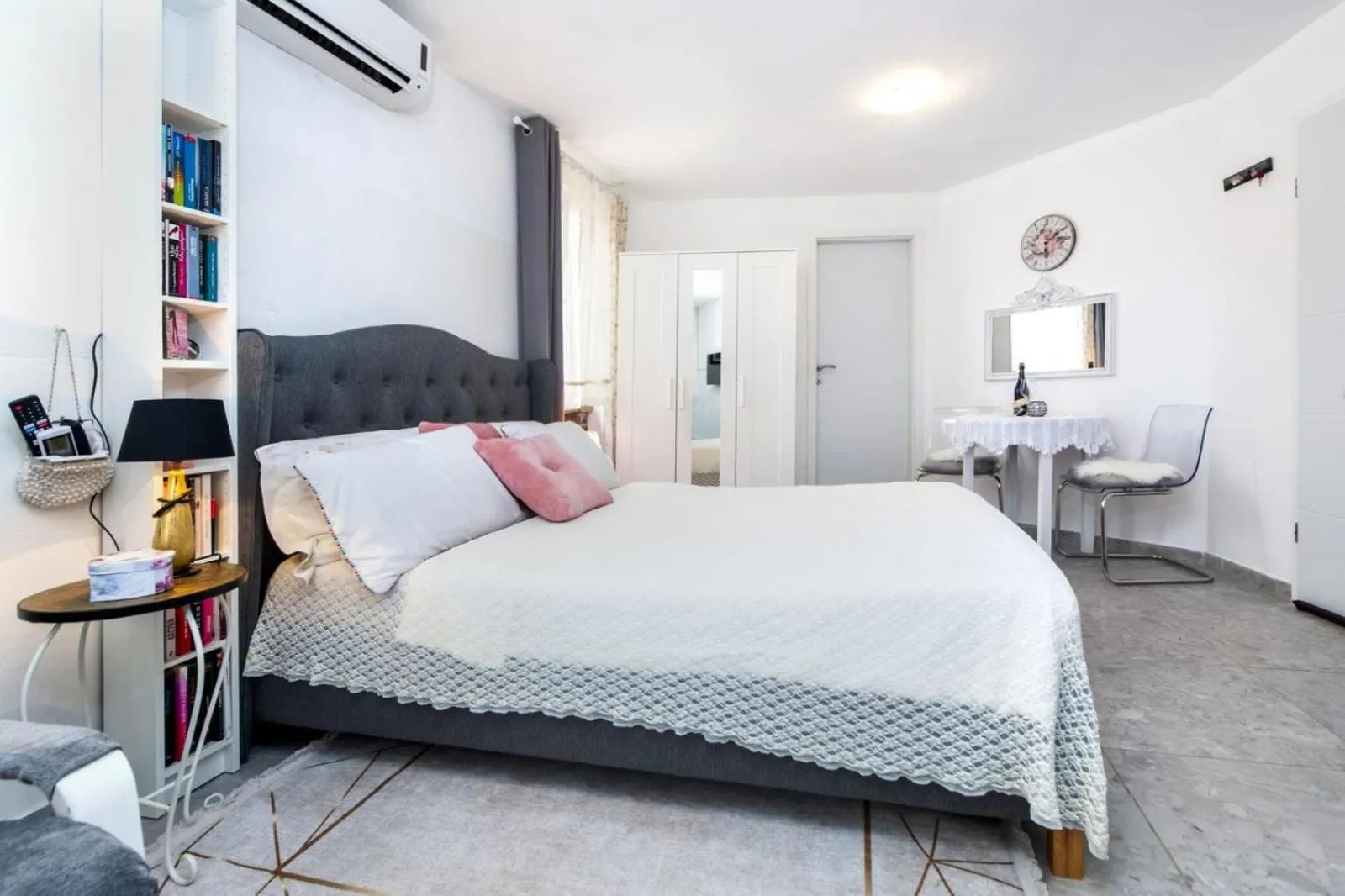 Bedroom, Bed in Apartments Casa Ivona