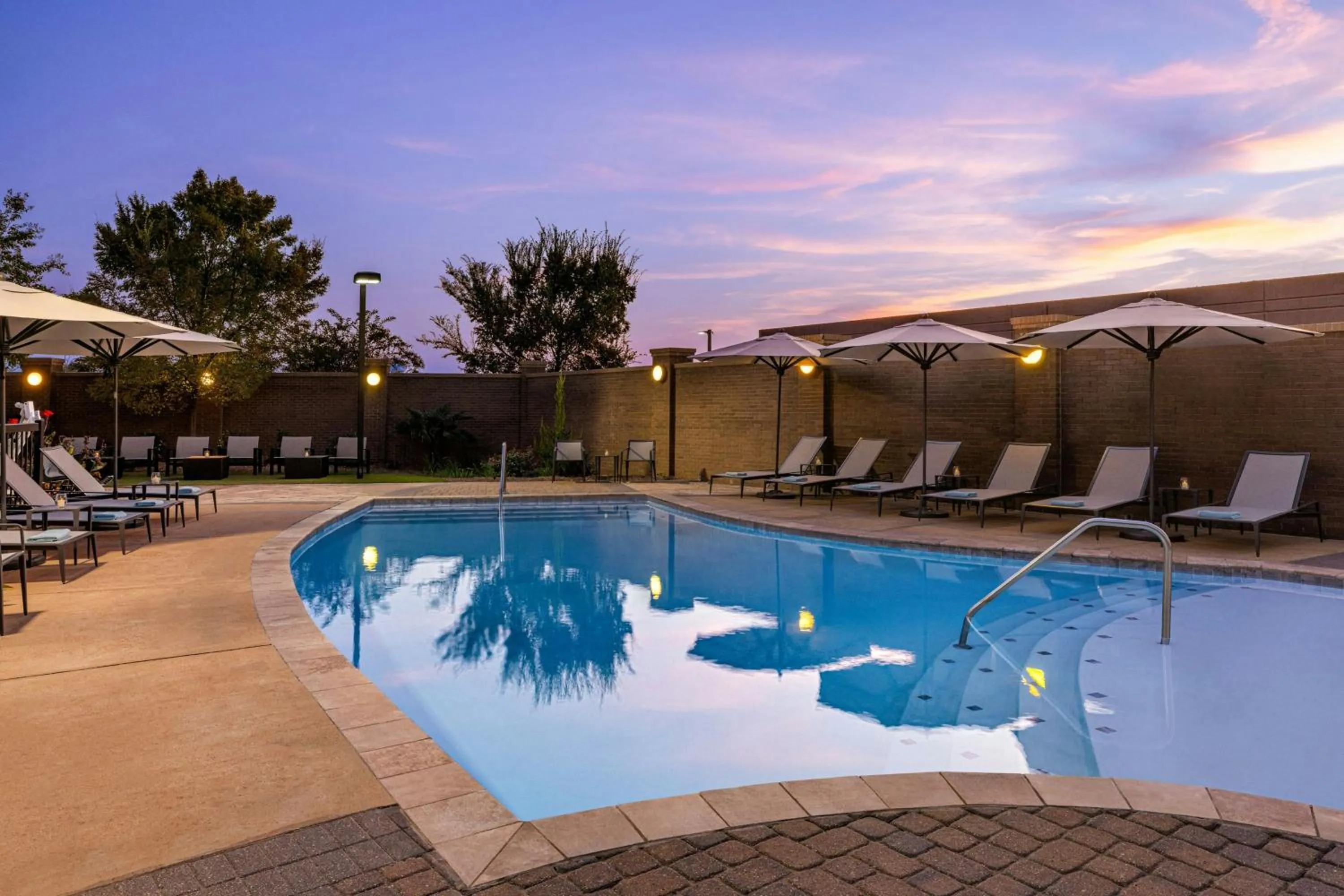 Swimming pool in Courtyard by Marriott Starkville MSU at The Mill Conference Center