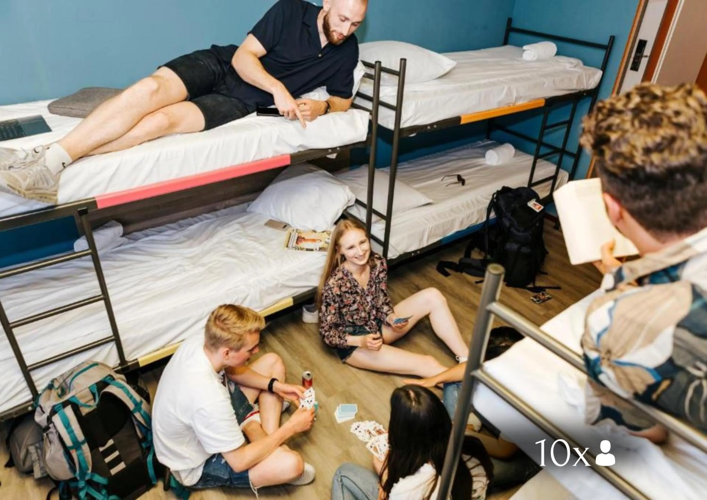 bunk bed, Bed in Amsterdam Teleport Hotel - Free Parking