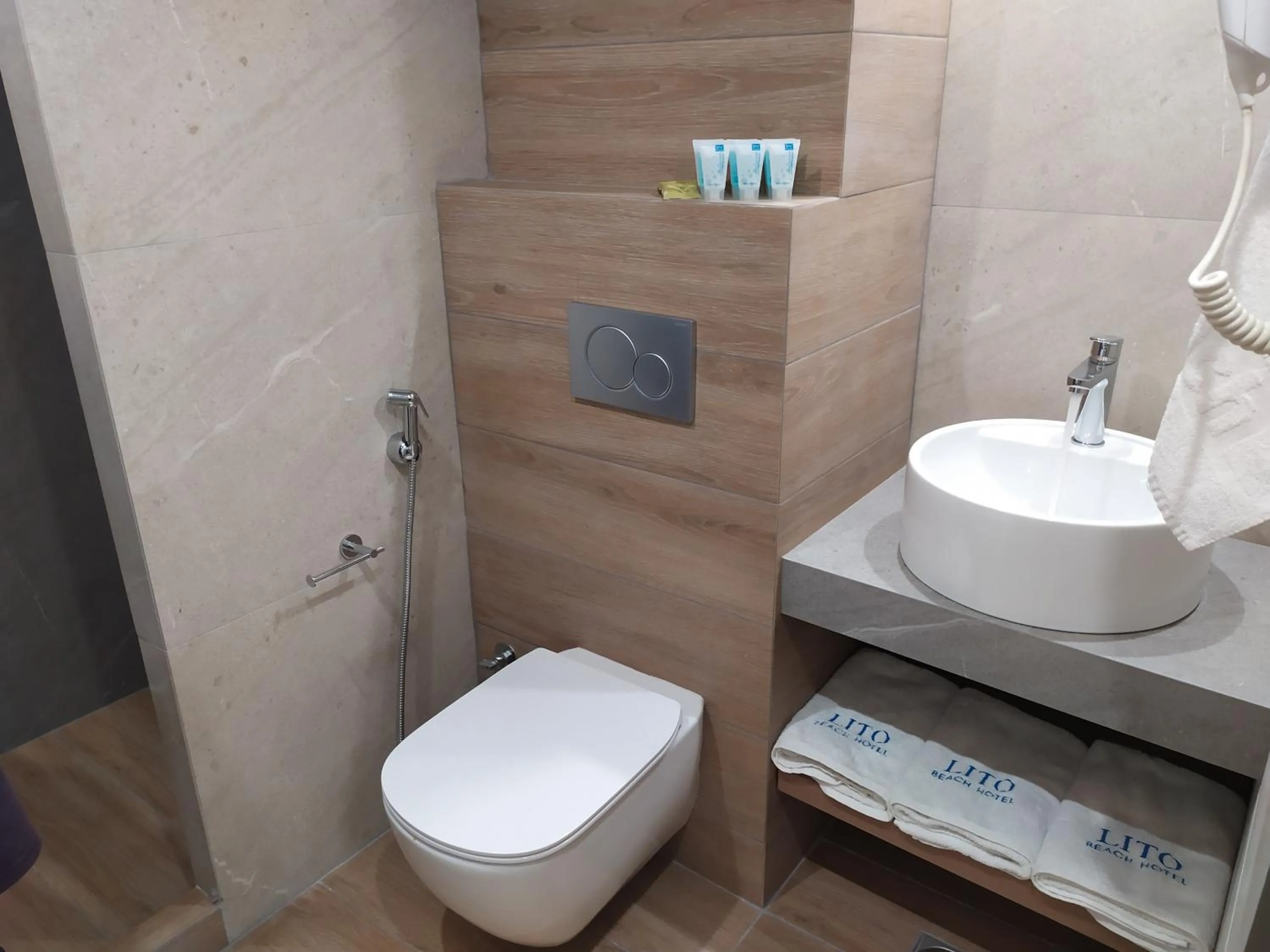 Toilet in Lito Beach Hotel