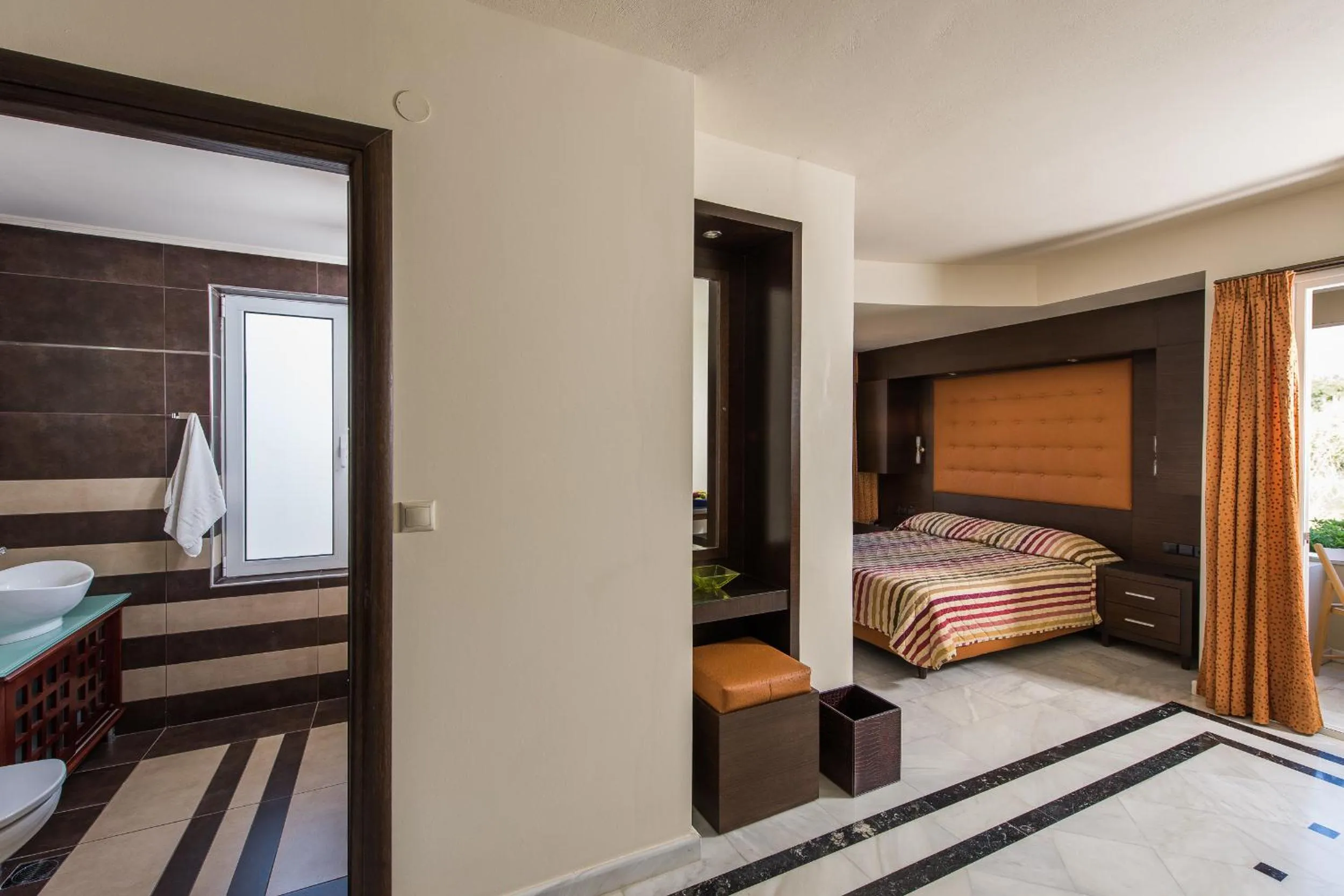 Photo of the whole room, Bed in Lito Beach Hotel