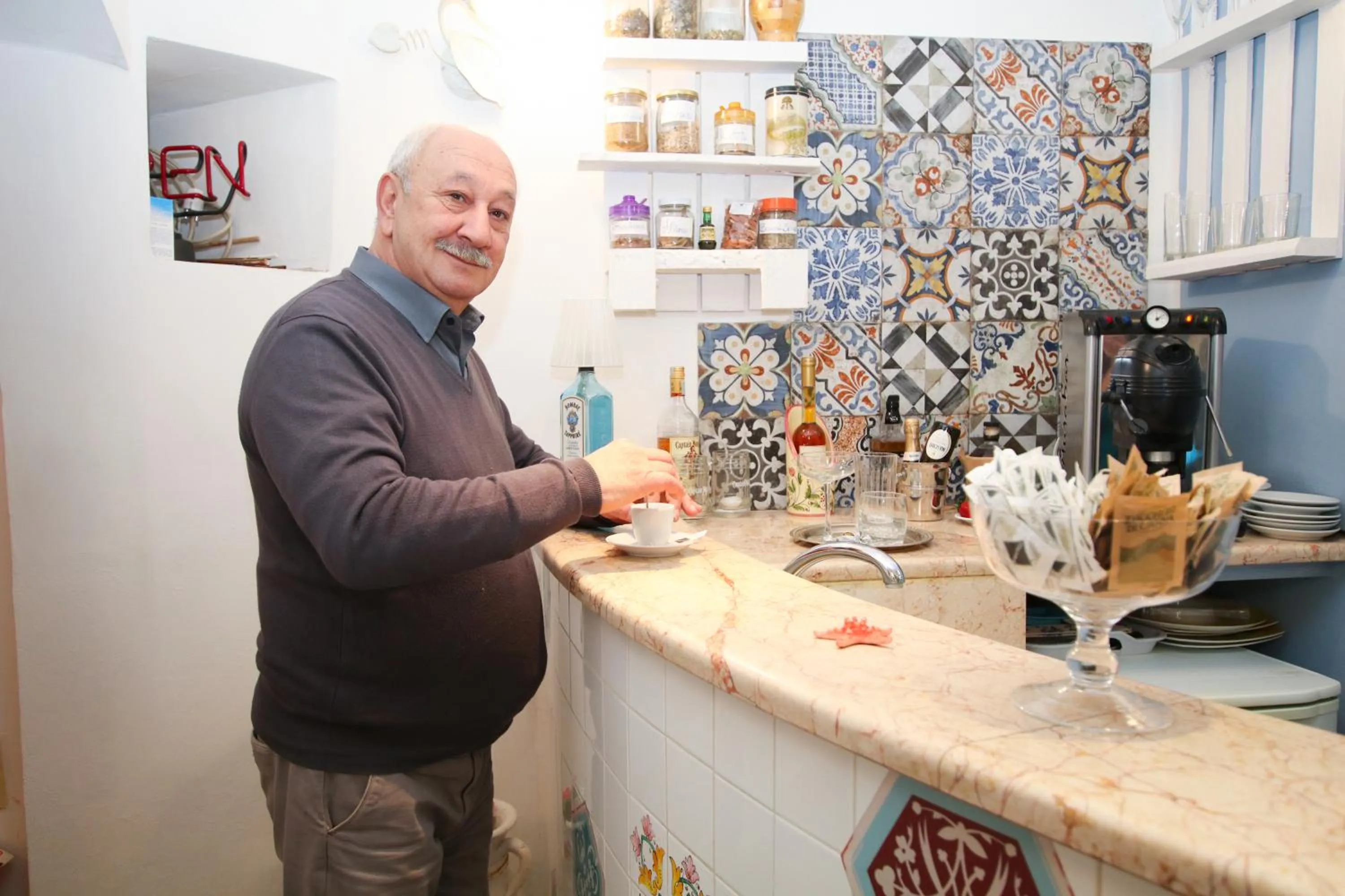 People in La Zagara B&B