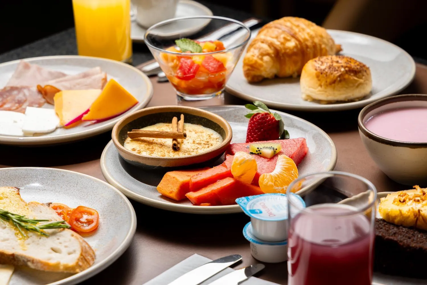 Food and drinks in Sais Beach Living Hotel