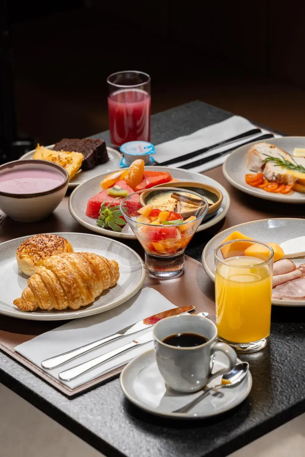 Food and drinks in Sais Beach Living Hotel Food and drinks in Sais Beach Living Hotel