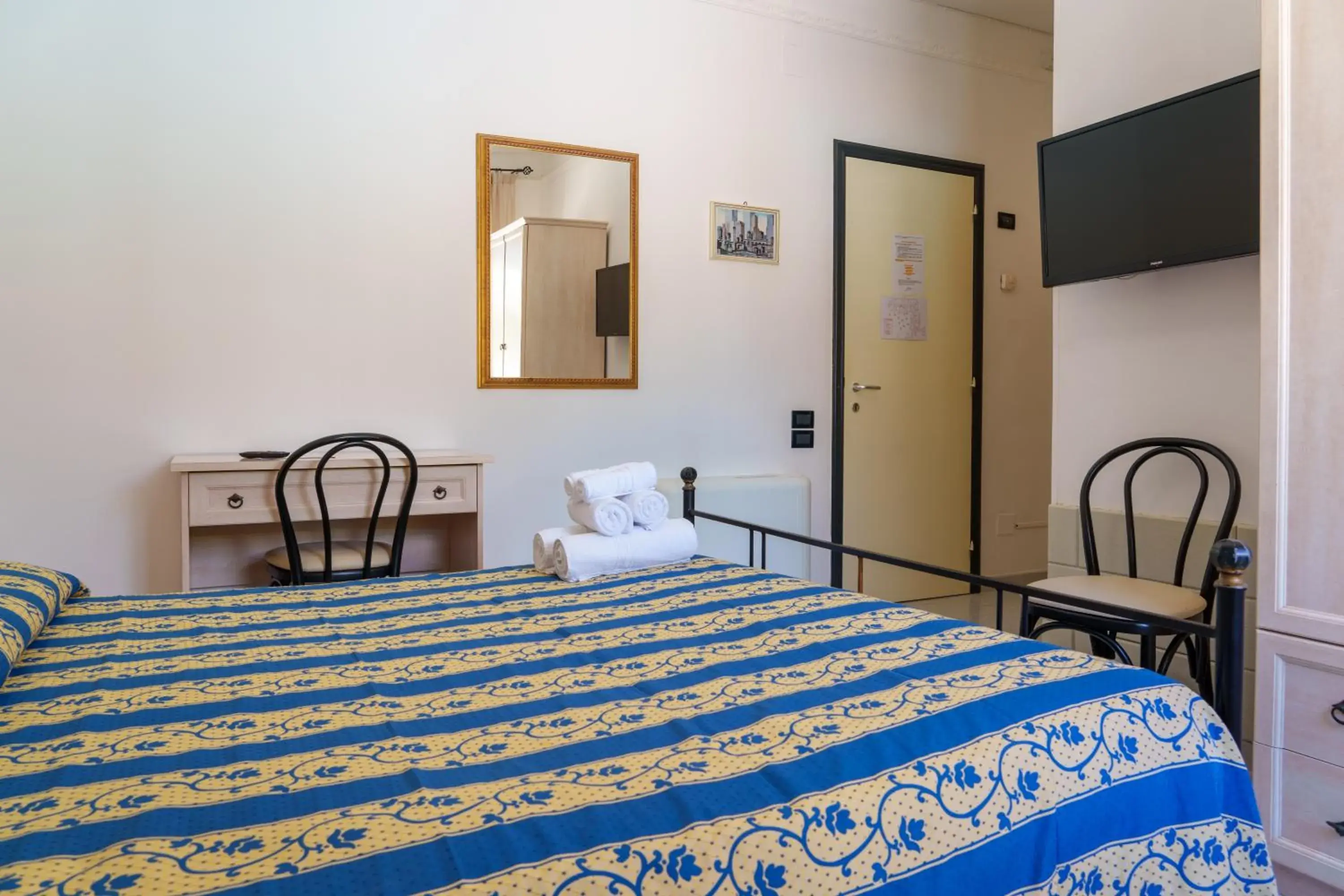 Bedroom in Hotel Le Macine Bedroom in Hotel Le Macine