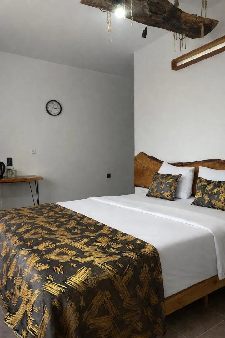 Bedroom, Bed in Medi Otel