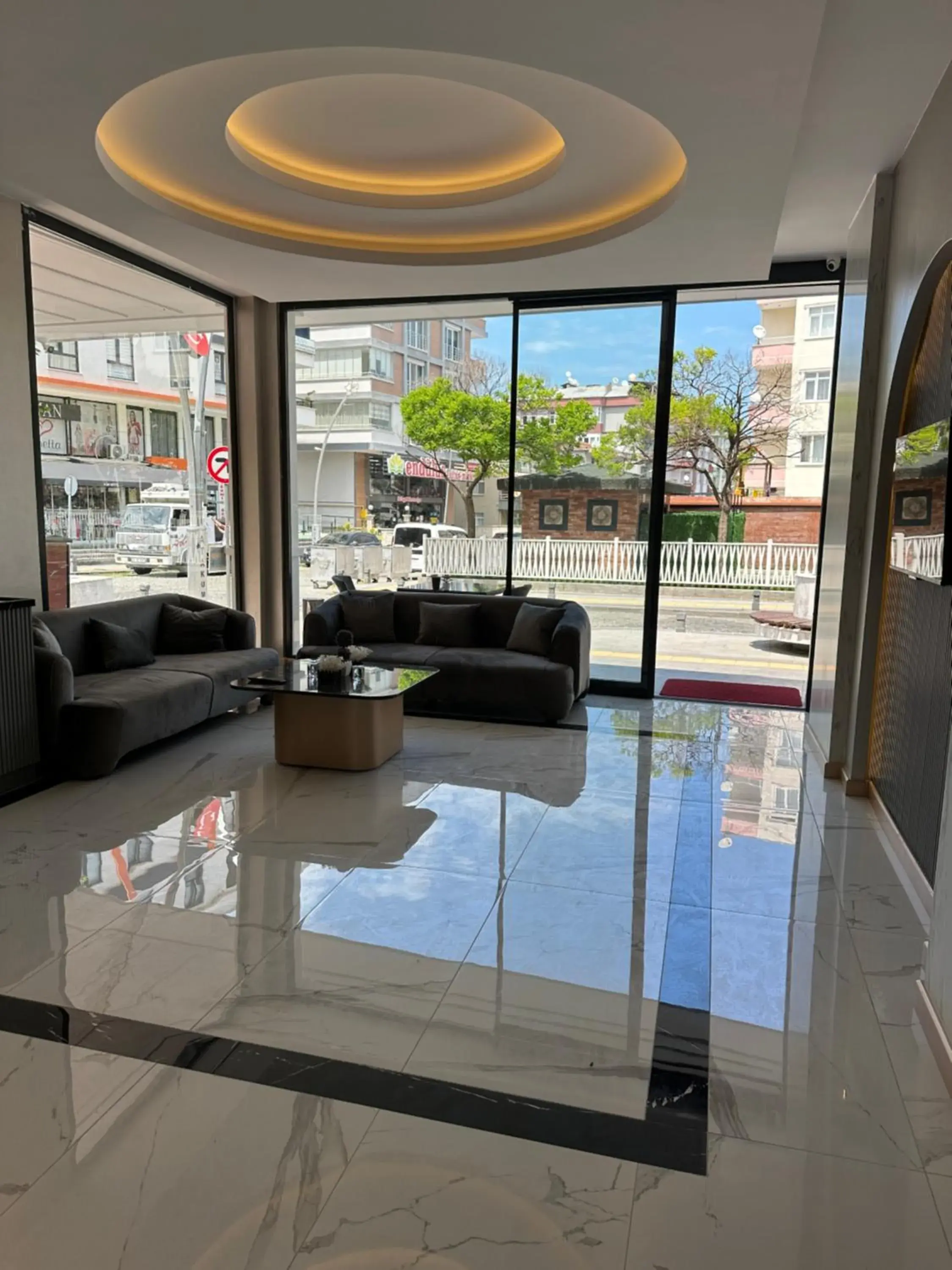 Lobby or reception in Medi Otel Lobby or reception in Medi Otel