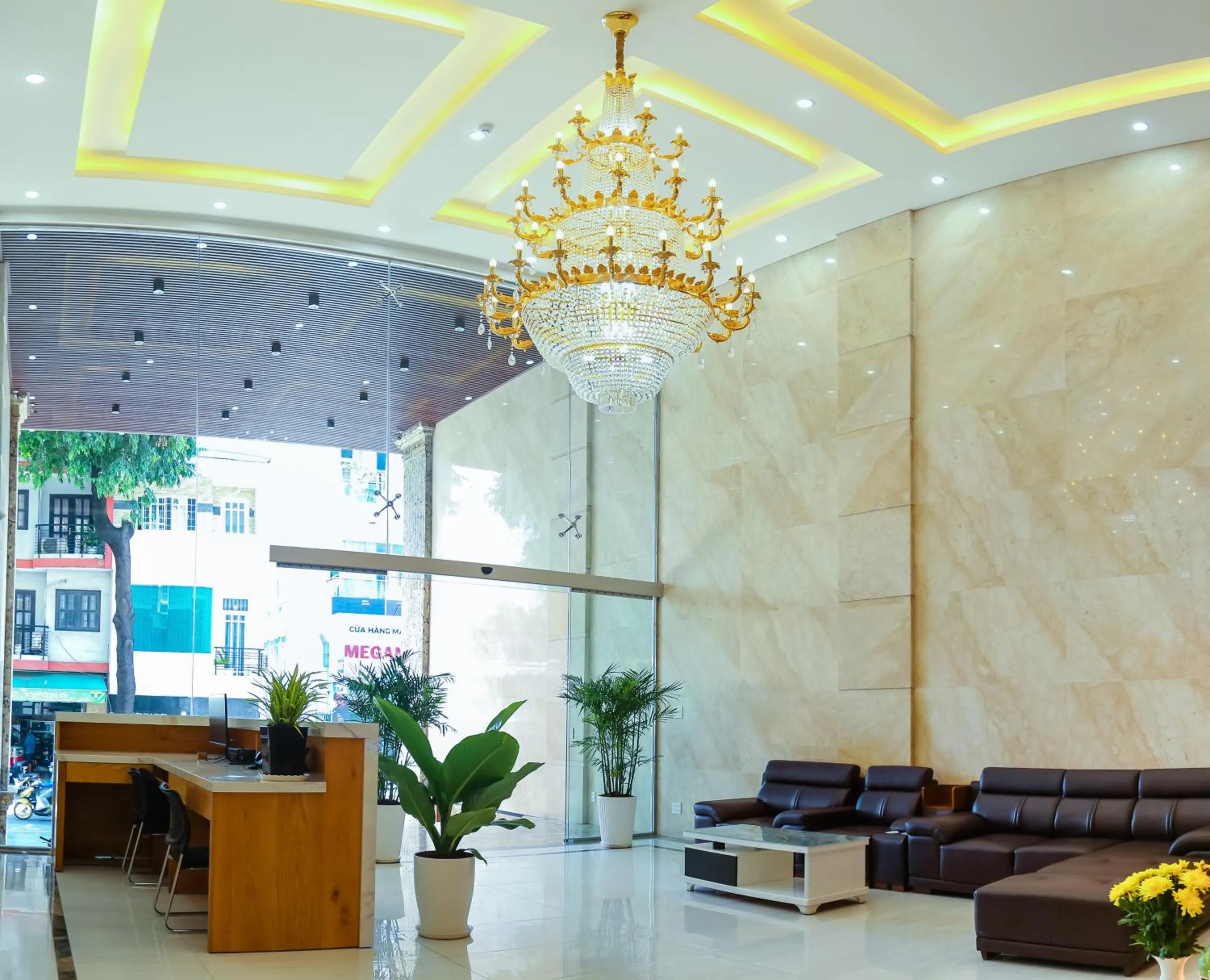 Khách Sạn Thông Hương