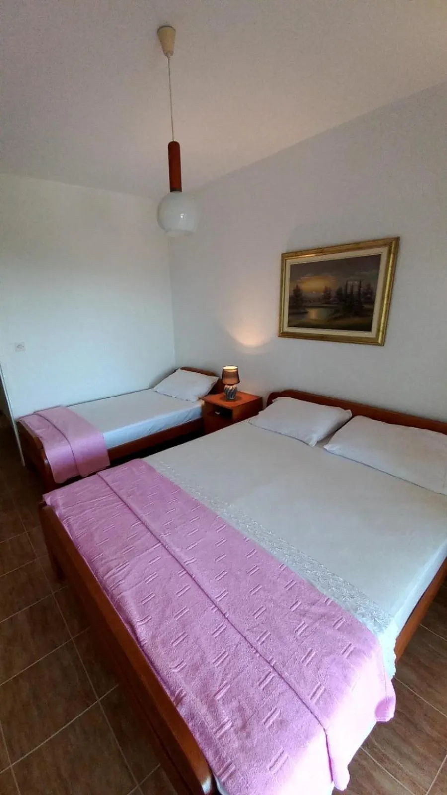 Bed in Apartments Dikan
