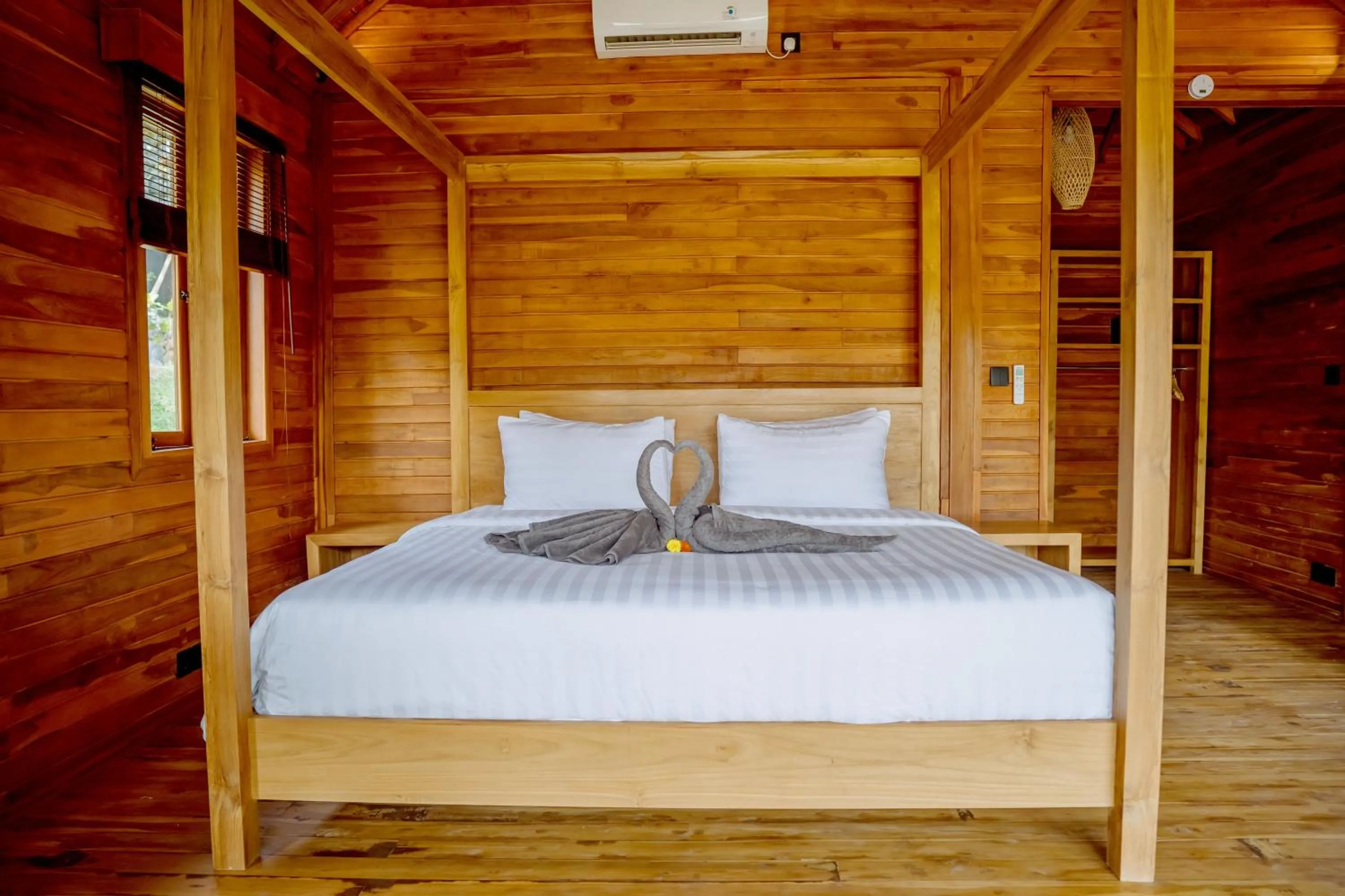 Bedroom, Bed in Taman Swarga Villa Resort & Spa Sidemen