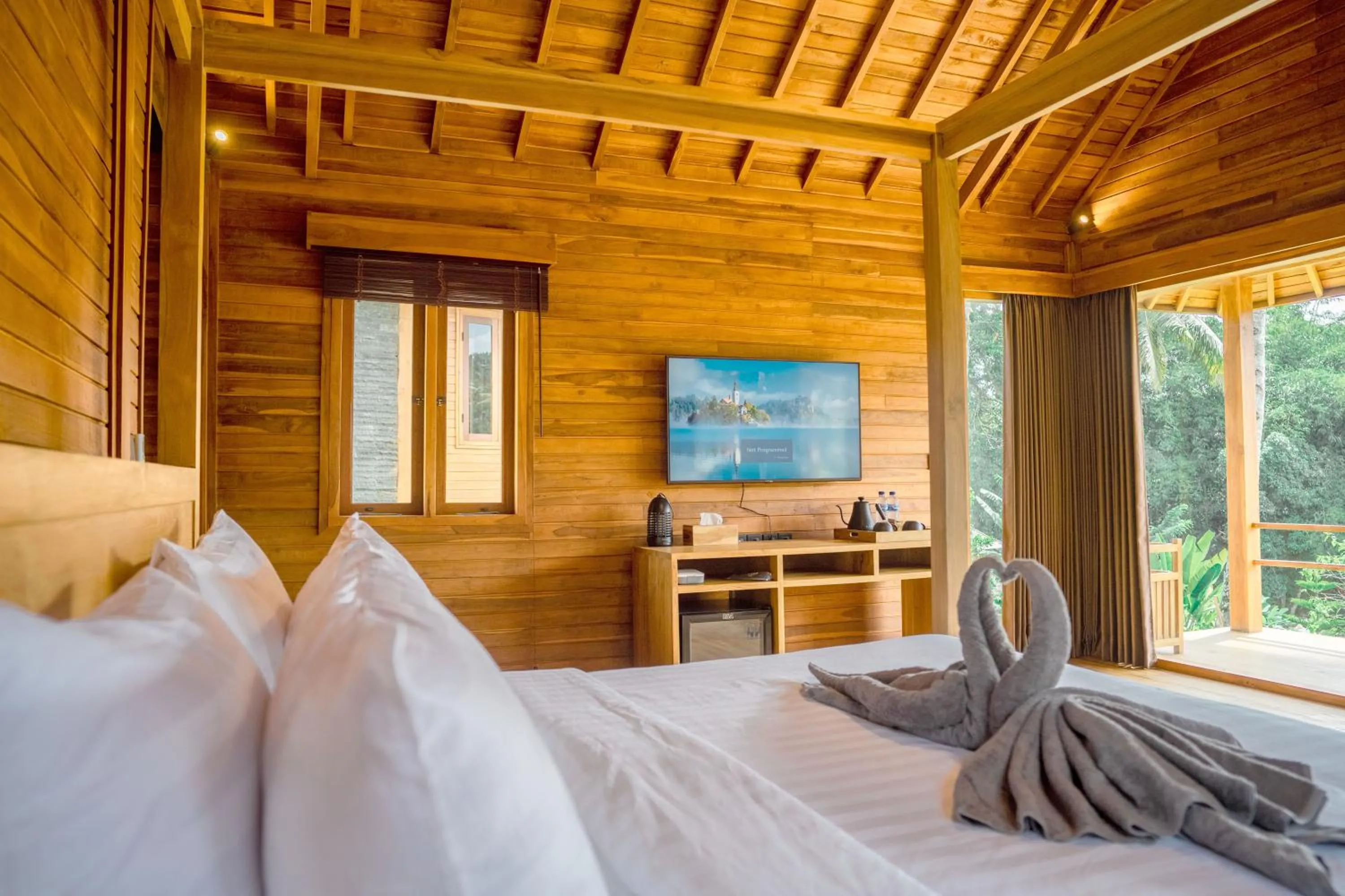 Bedroom, Bed in Taman Swarga Villa Resort & Spa Sidemen