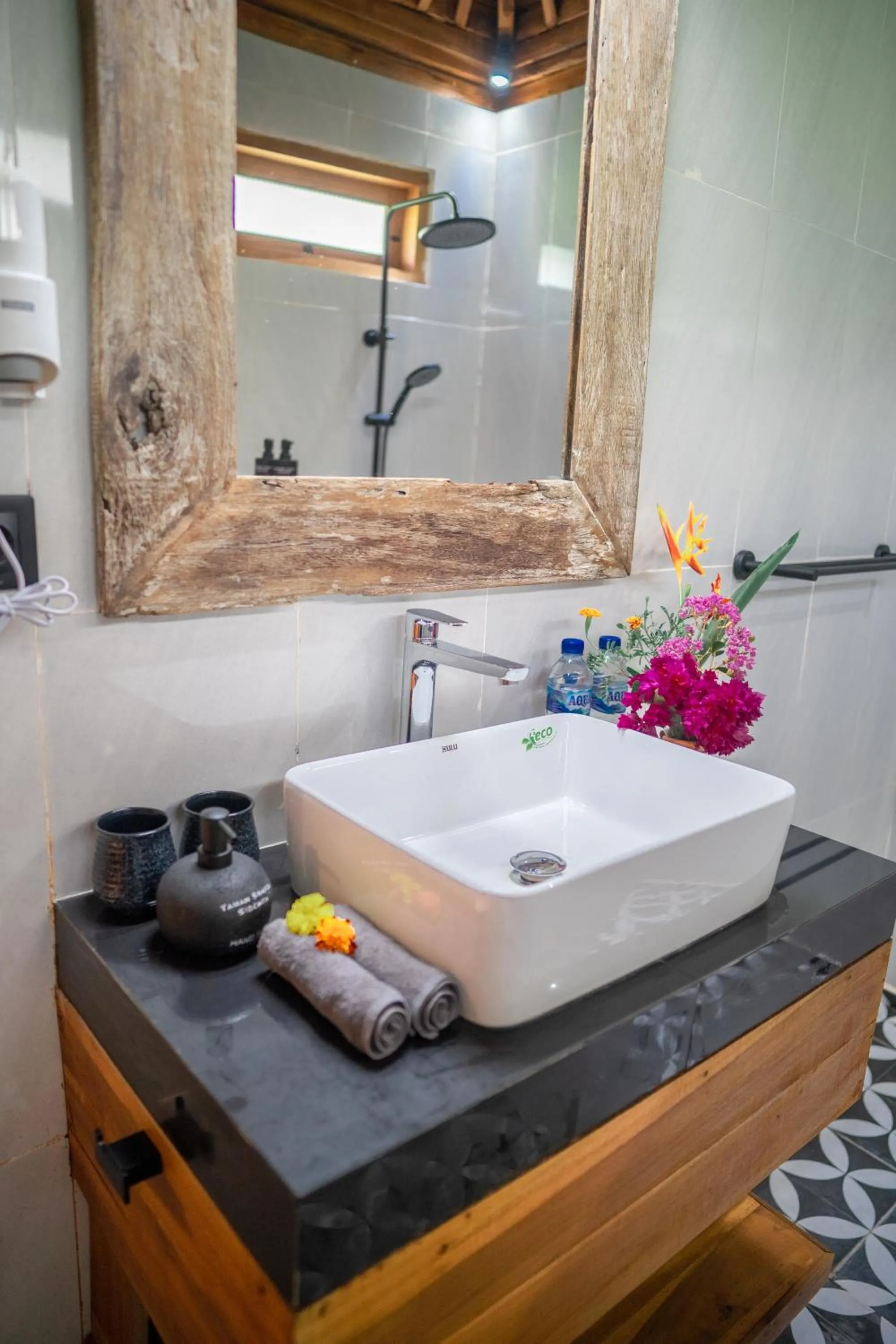 Bathroom in Taman Swarga Villa Resort & Spa Sidemen