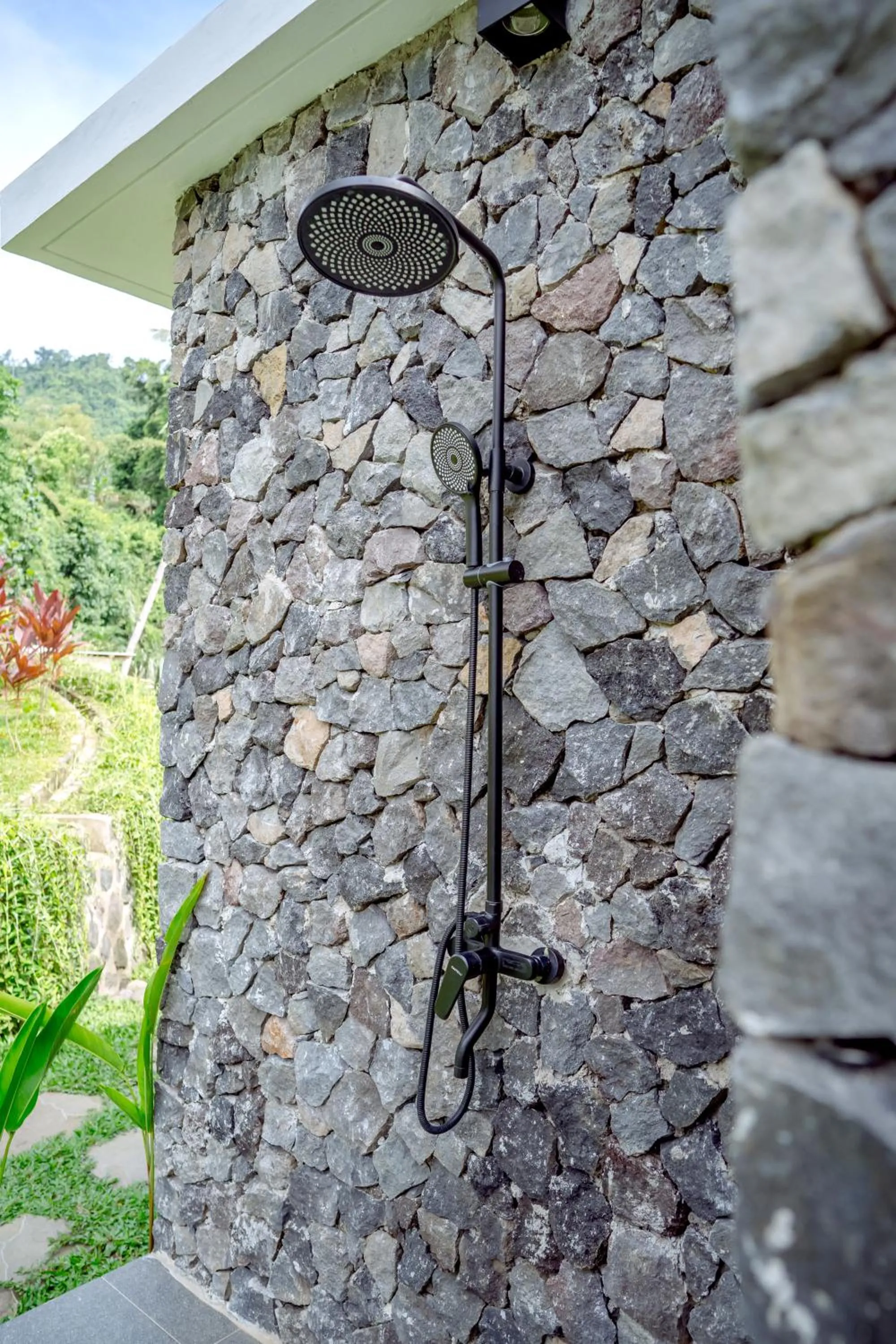 Shower in Taman Swarga Villa Resort & Spa Sidemen