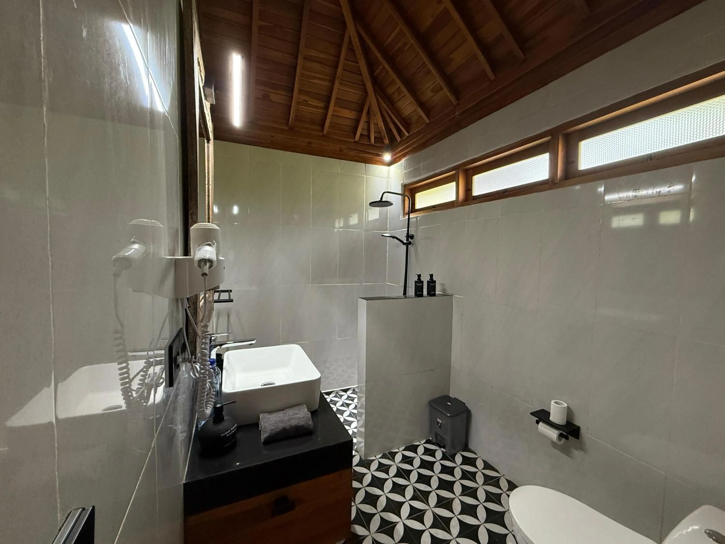 Bathroom in Taman Swarga Villa Resort & Spa Sidemen