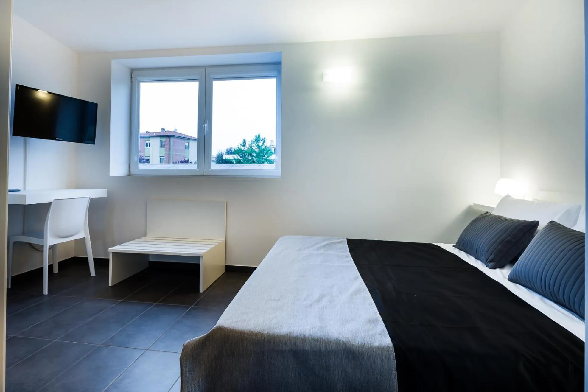 Day in Residence Peloni