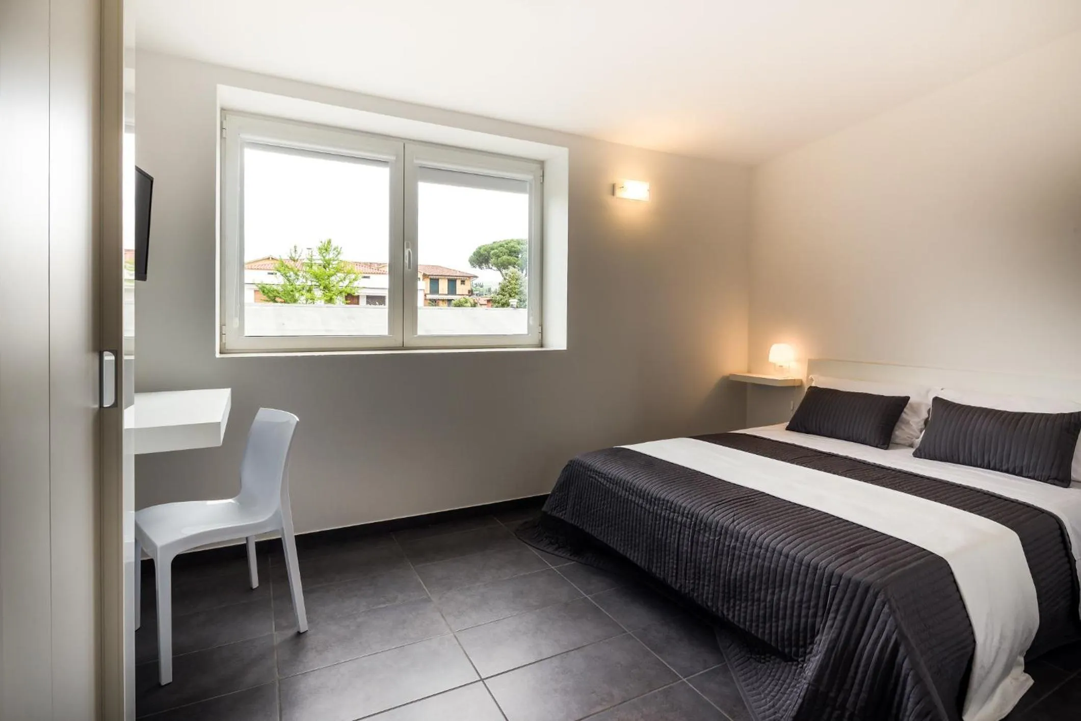 Day in Residence Peloni