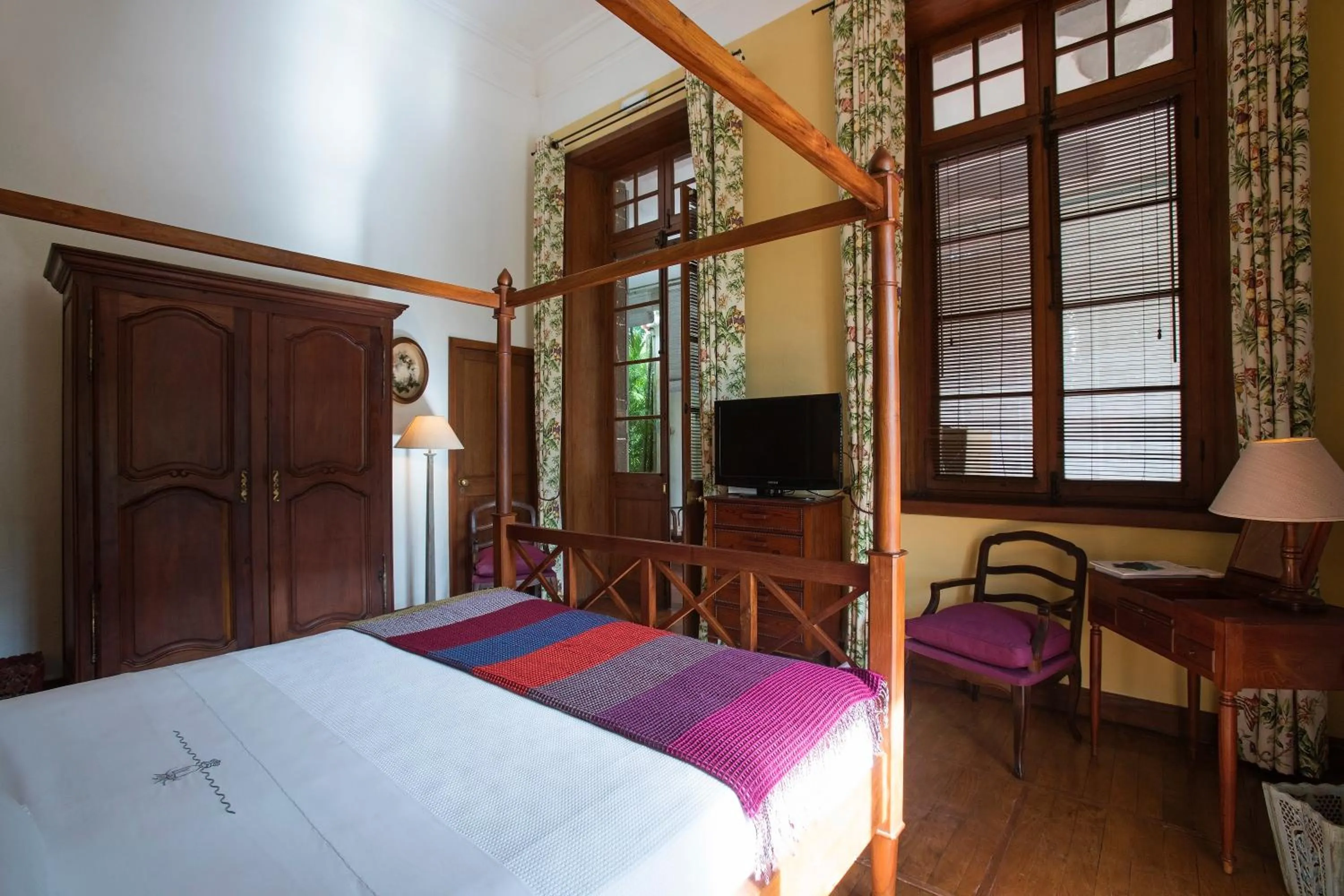 Bed in La Demeure Saint Antoine