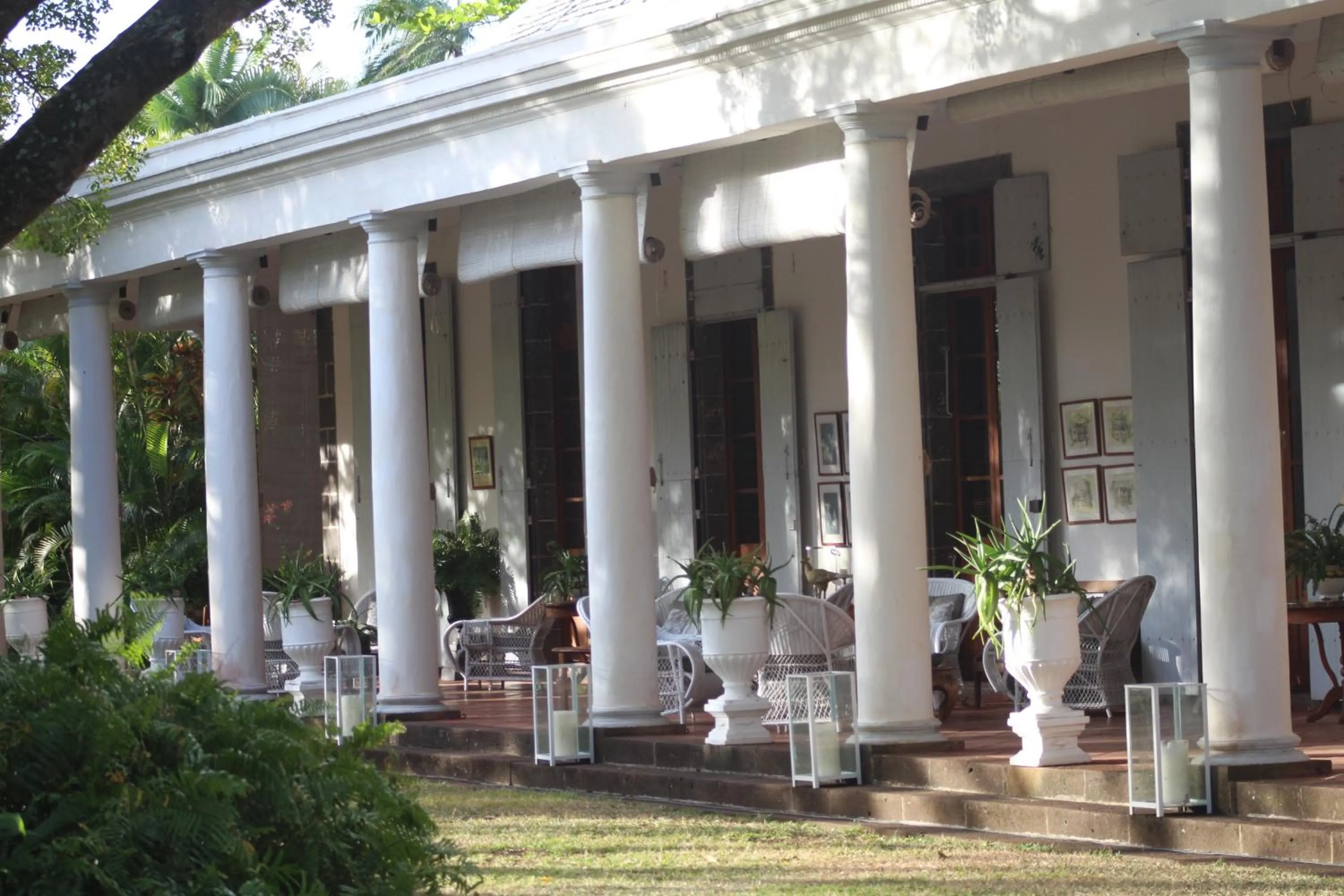 Facade/entrance in La Demeure Saint Antoine