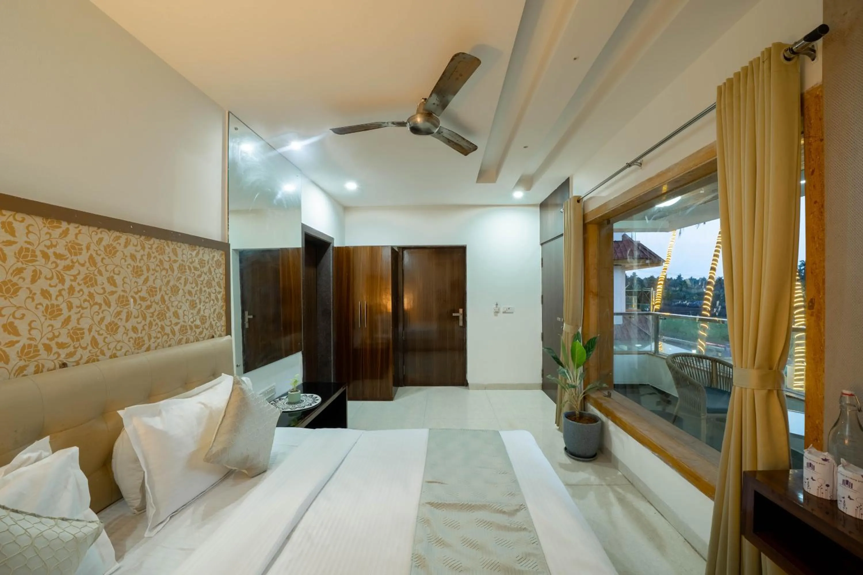 Bed in Perfectstayz Premium Goa Continental Baga