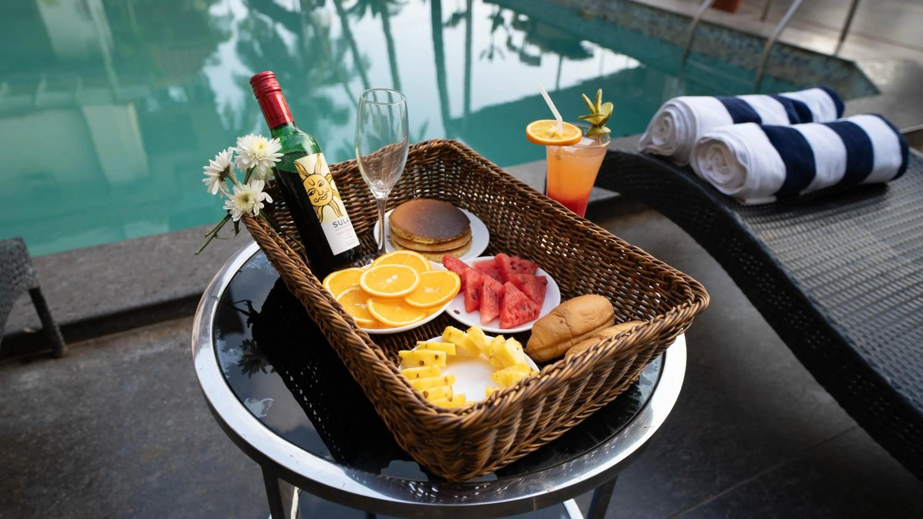 Swimming pool in Perfectstayz Premium Goa Continental Baga