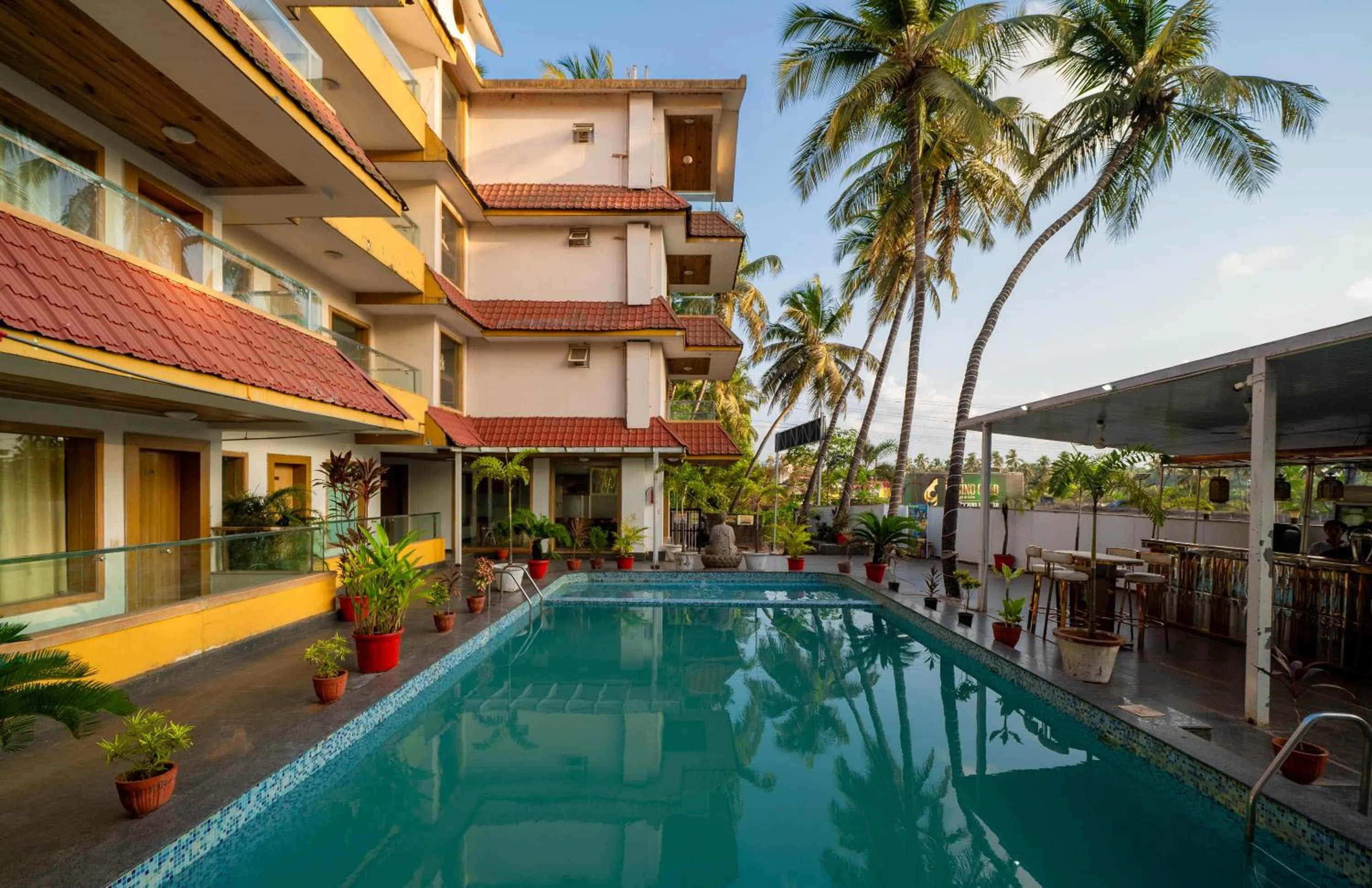 Swimming pool in Perfectstayz Premium Goa Continental Baga