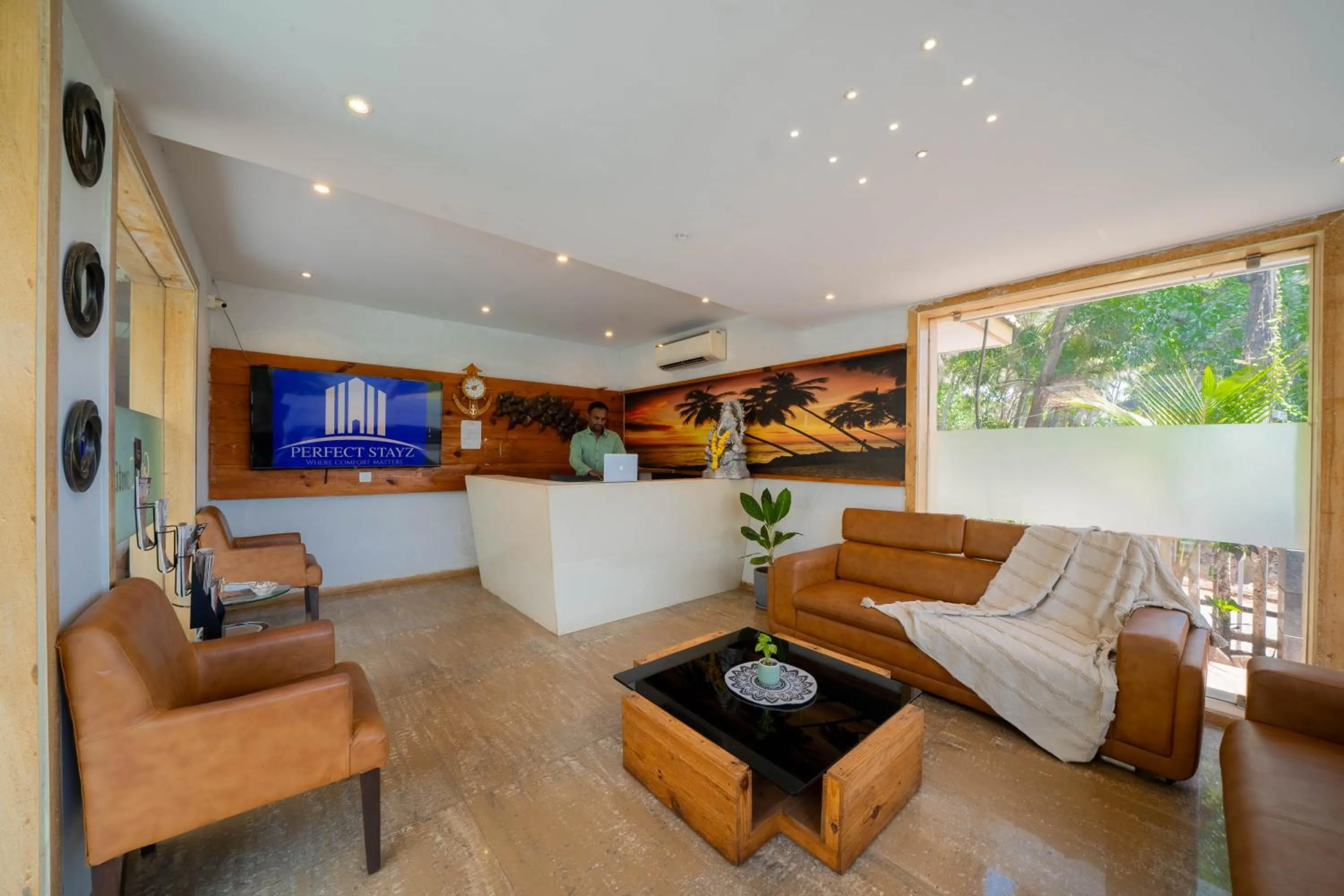 Lobby or reception in Perfectstayz Premium Goa Continental Baga