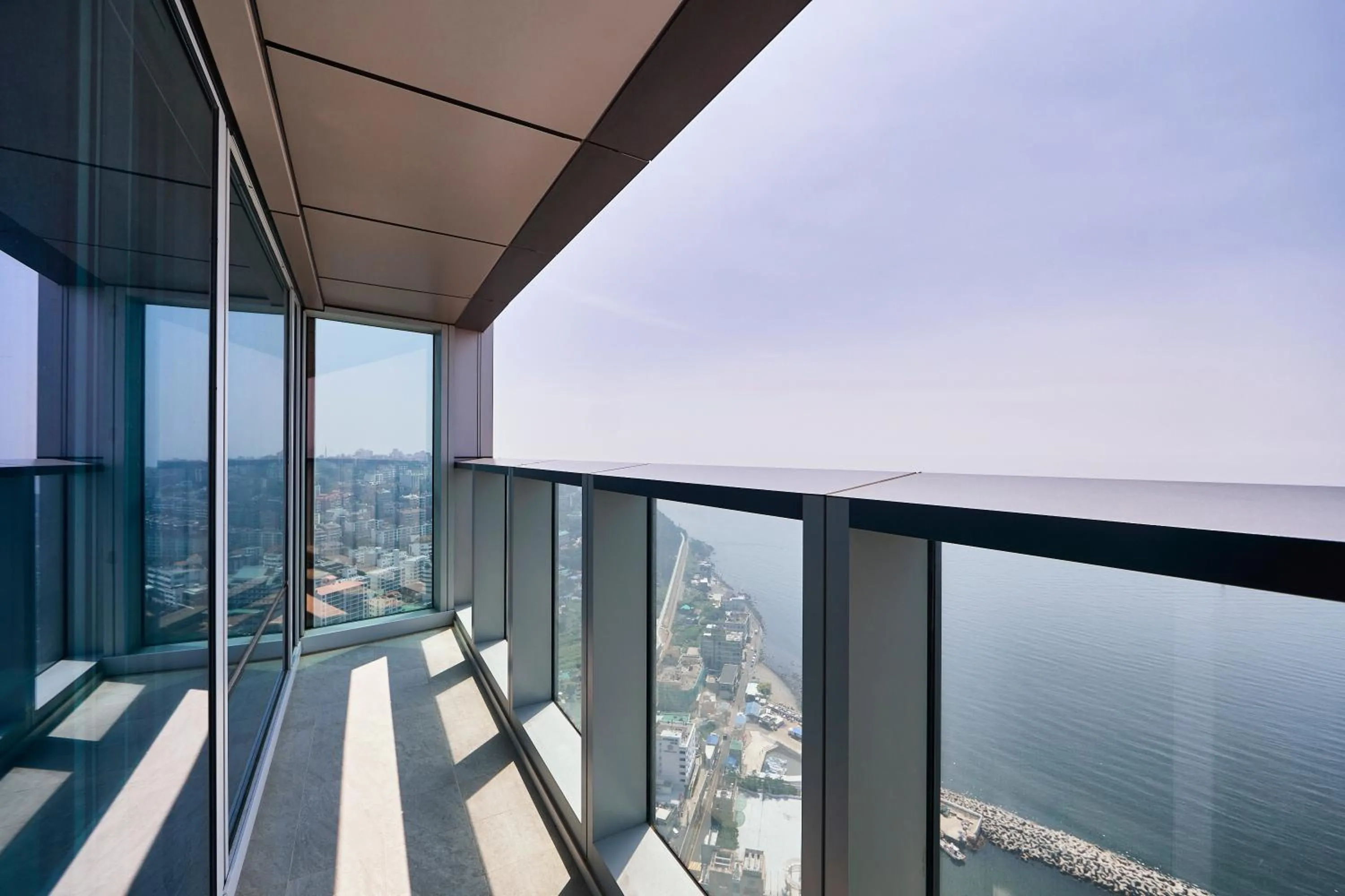 Sea view in New CZ LCT Residence