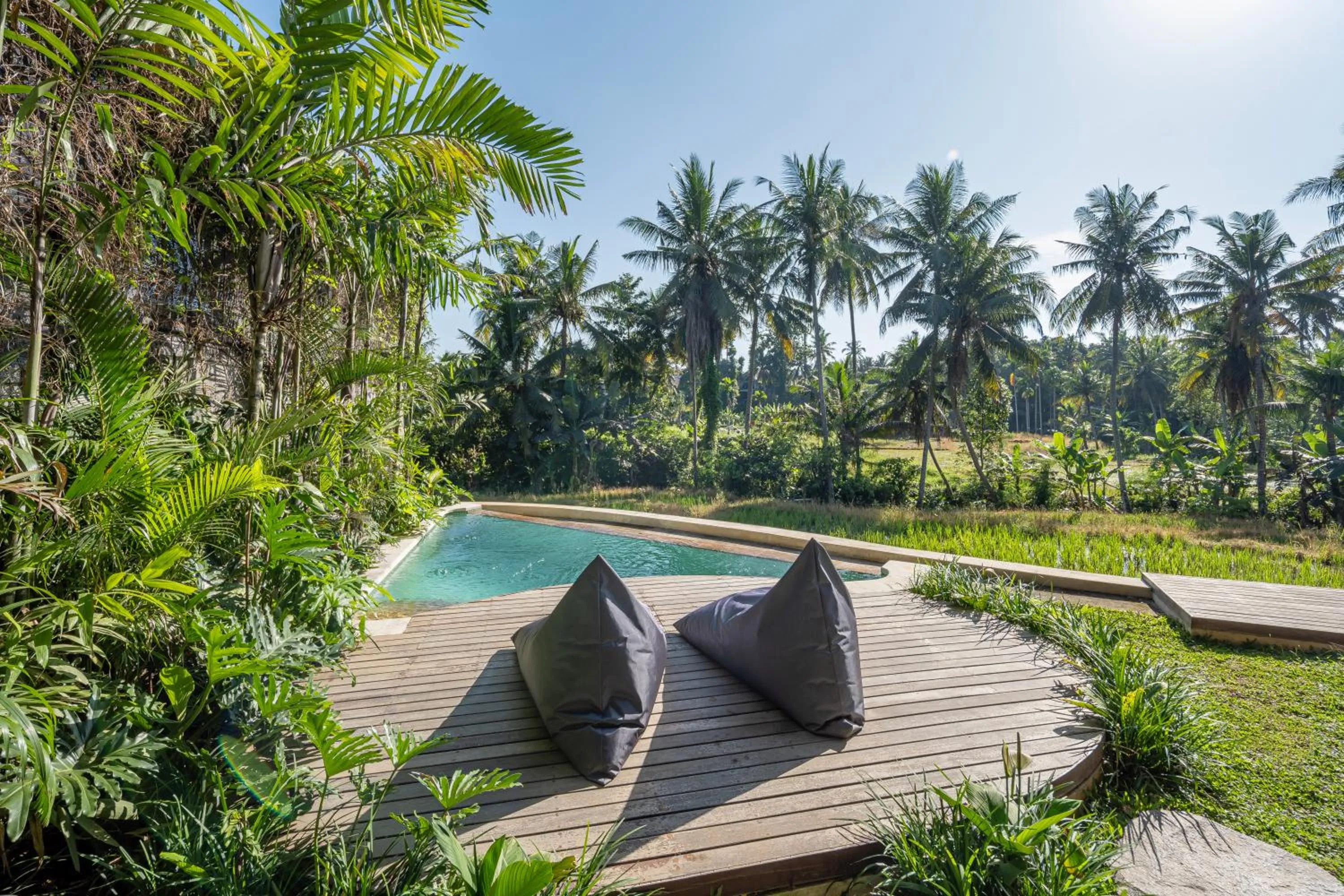 Swimming pool in Emana Bambooscape