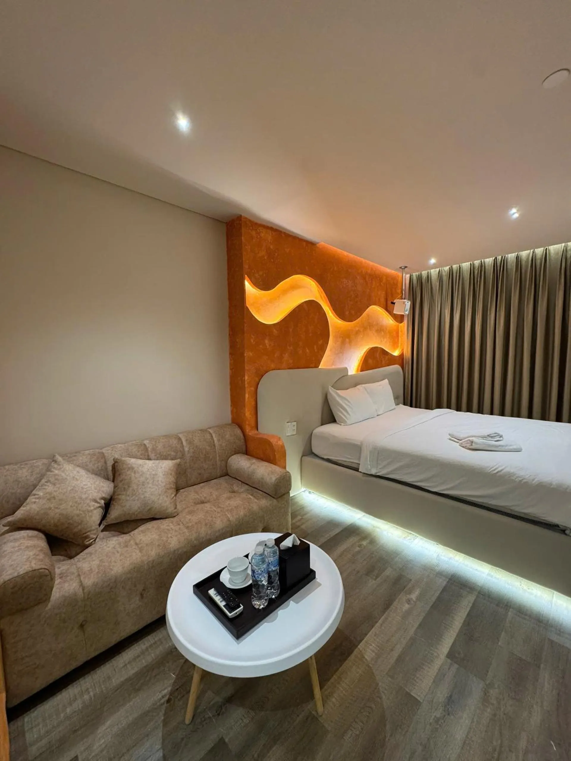 Photo of the whole room, Bed in Gâu Home Hotel Vung Tau