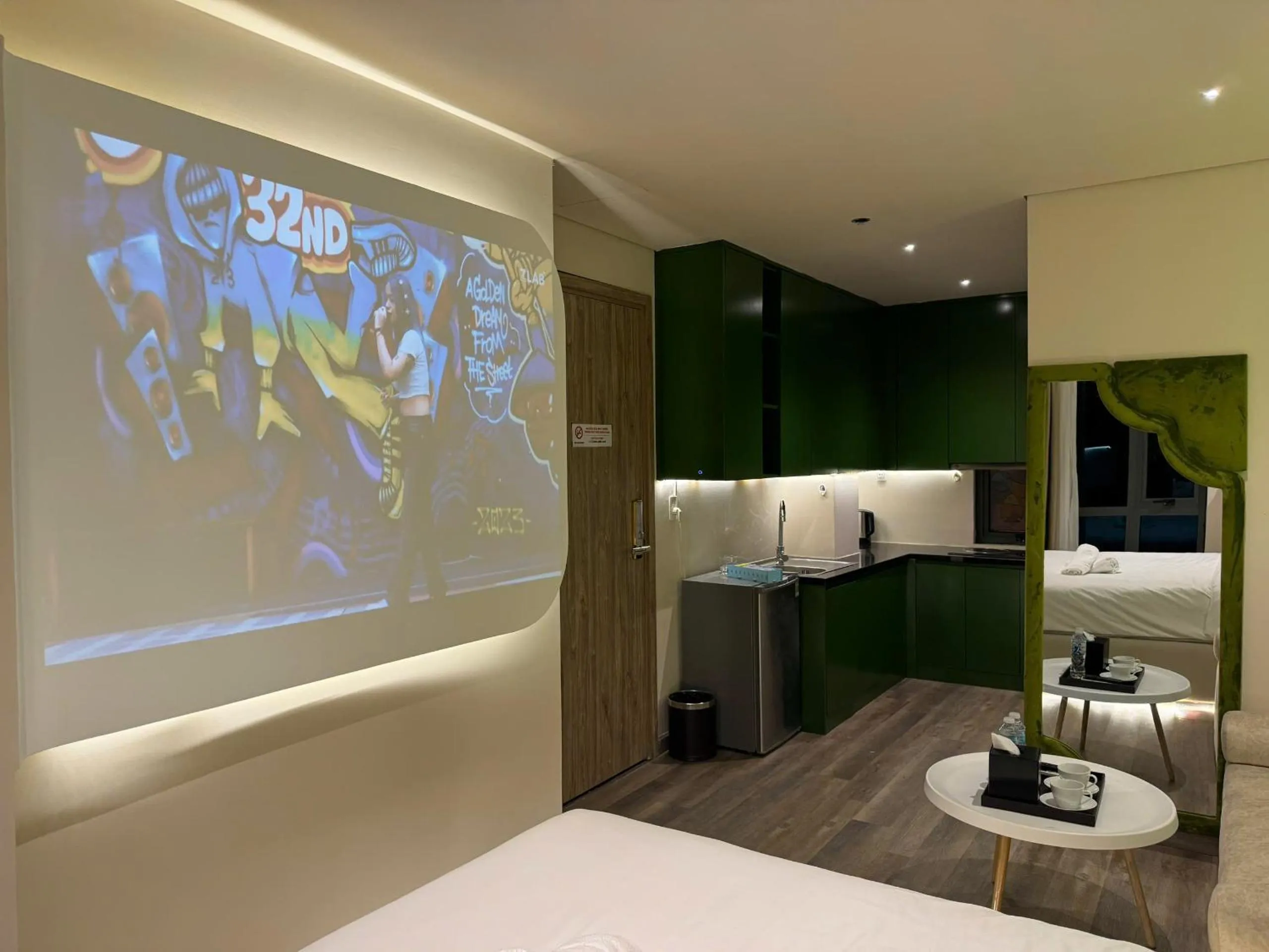 TV and multimedia, Bed in Gâu Home Hotel Vung Tau