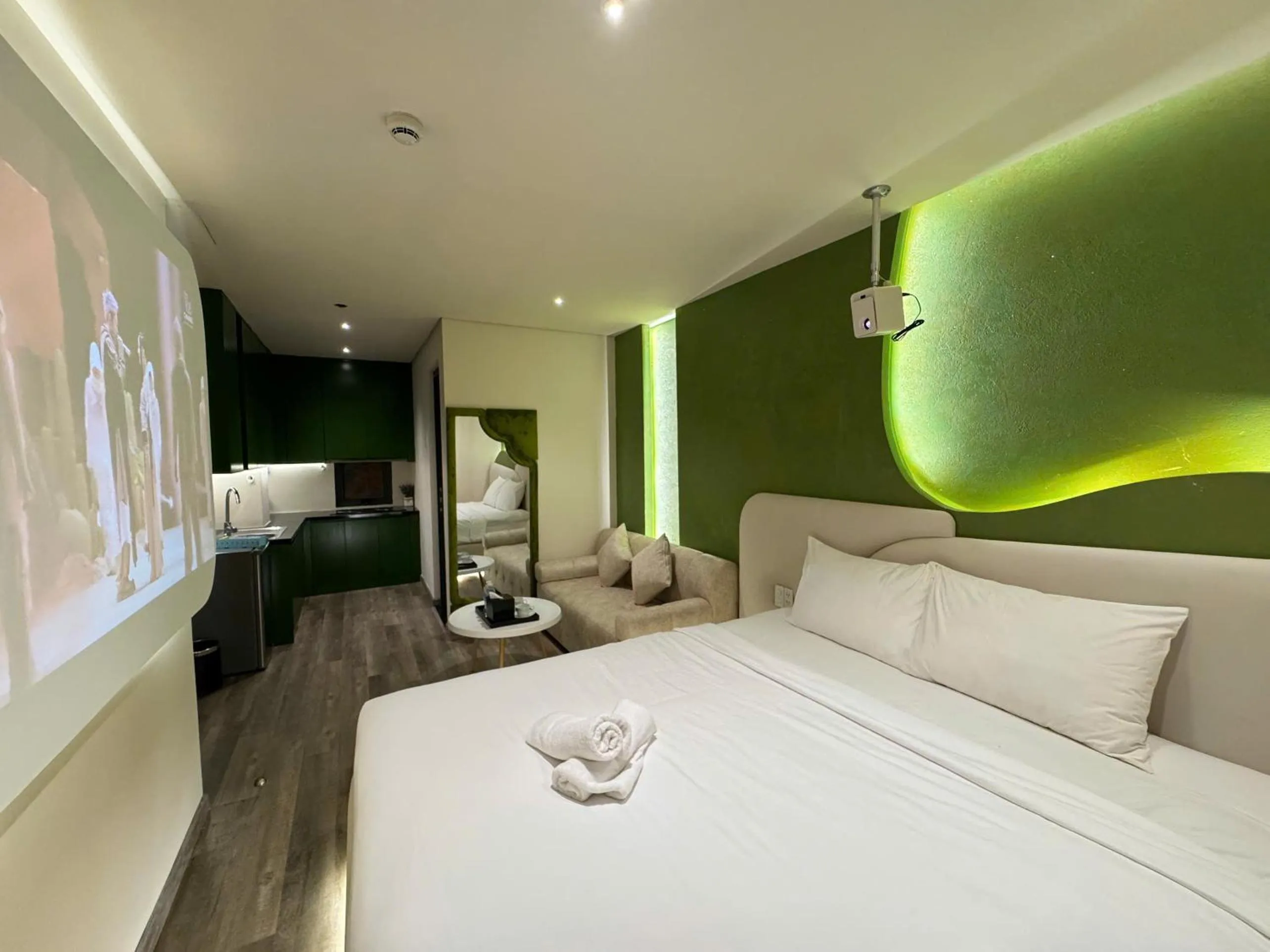 Bedroom, Bed in Gâu Home Hotel Vung Tau