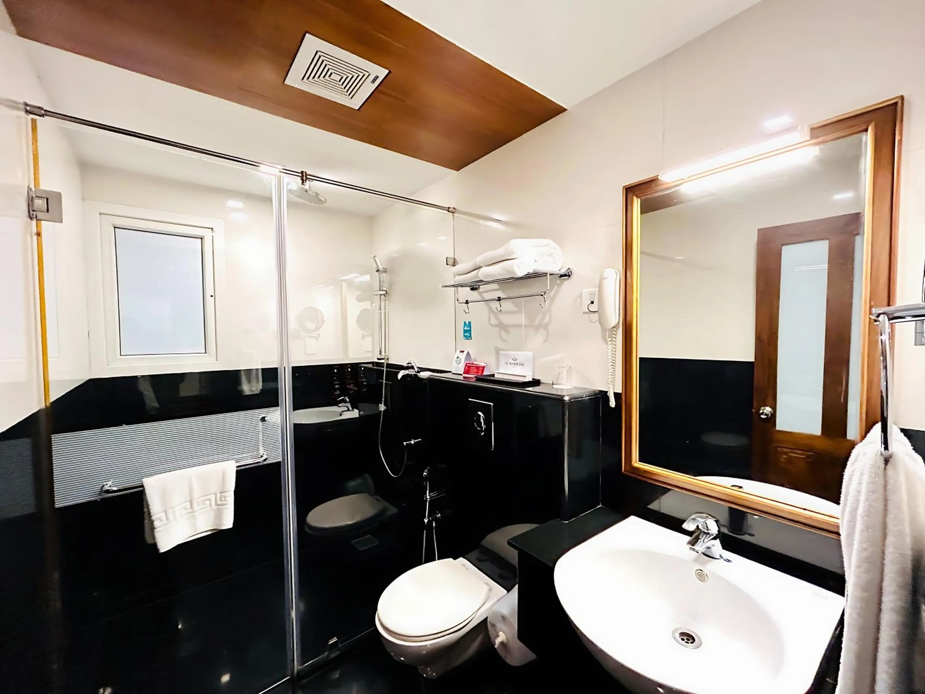 Bathroom in Le Maritime Kochi