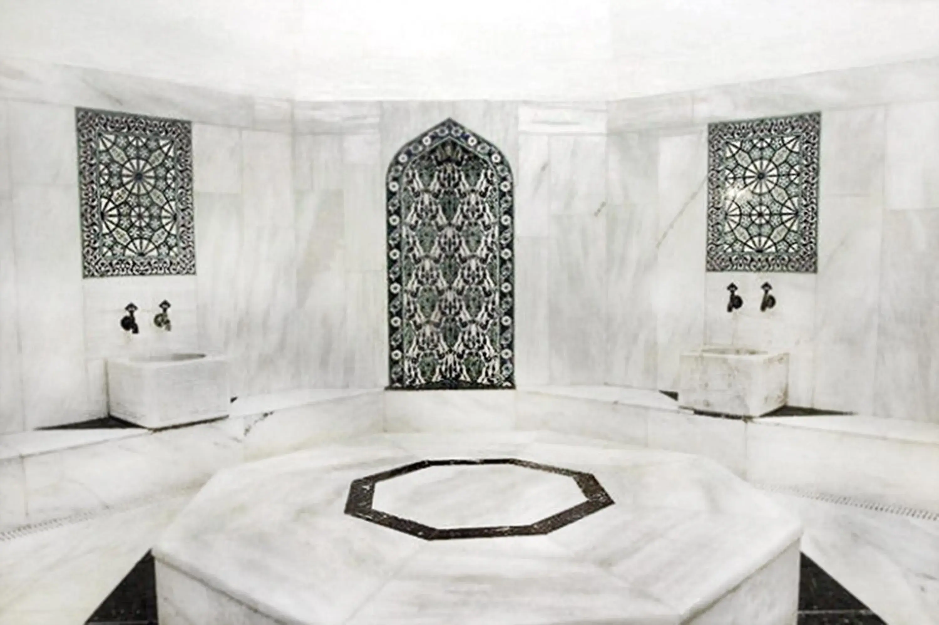 Spa and wellness centre/facilities in Golden Lotus Hotel Spa and wellness centre/facilities in Golden Lotus Hotel