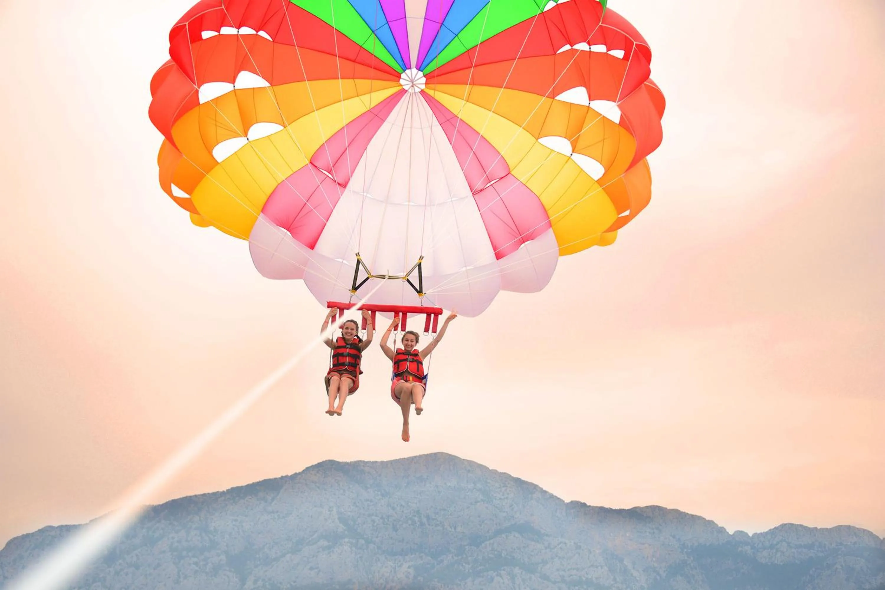 Summer in Golden Lotus Hotel