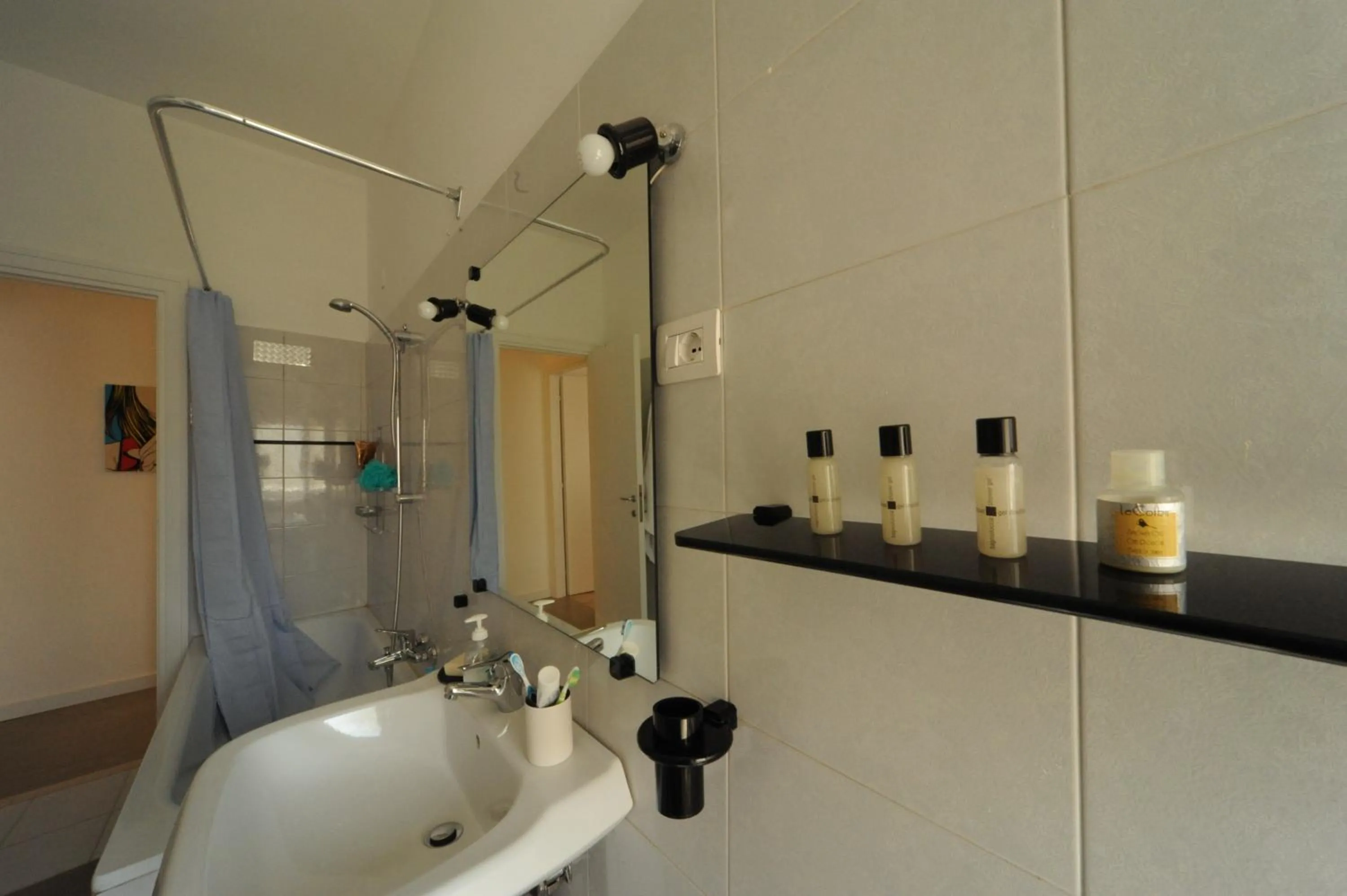 Bathroom in Saint Peter's House