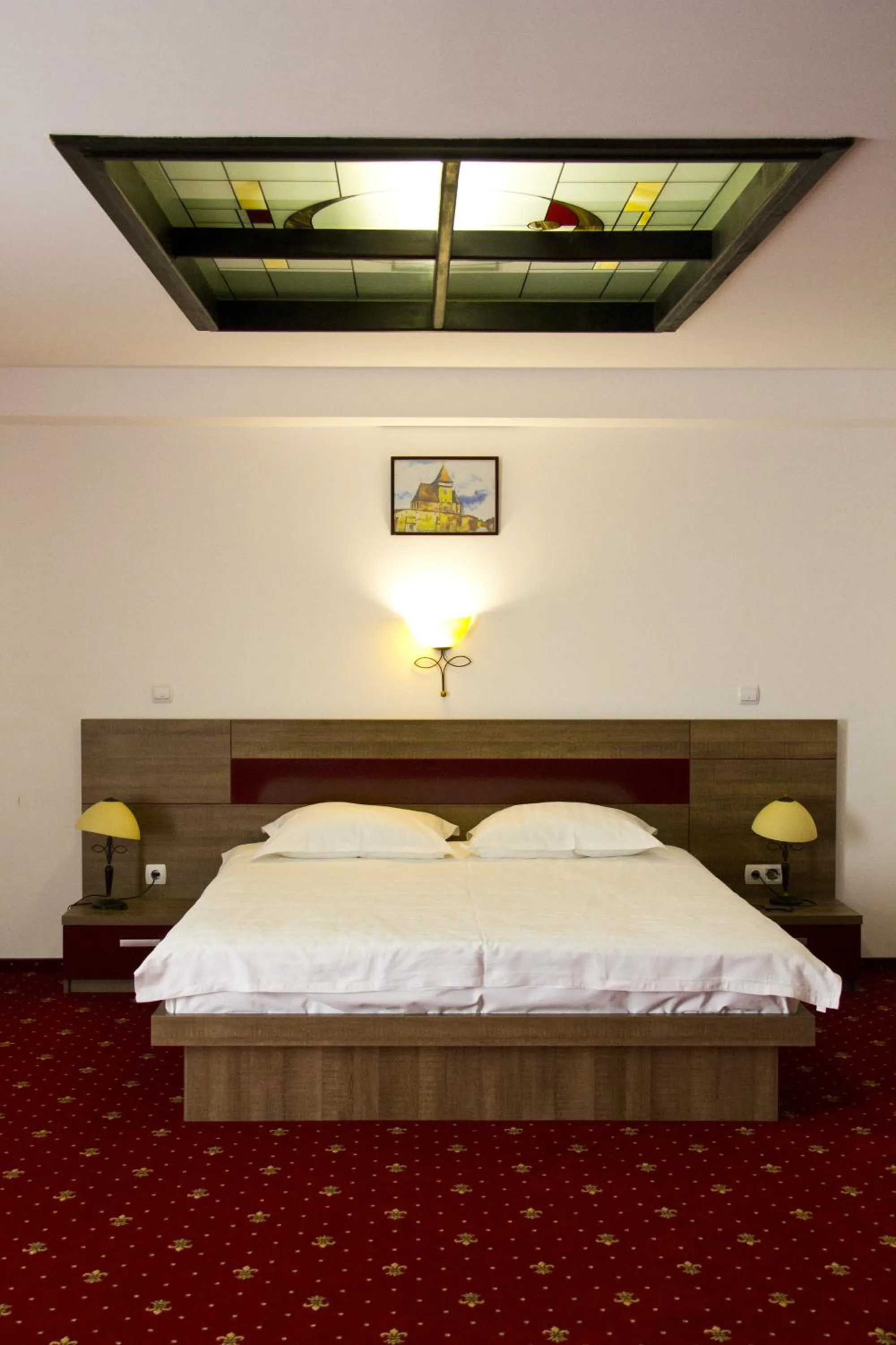 Photo of the whole room, Bed in Hotel City Ploiesti